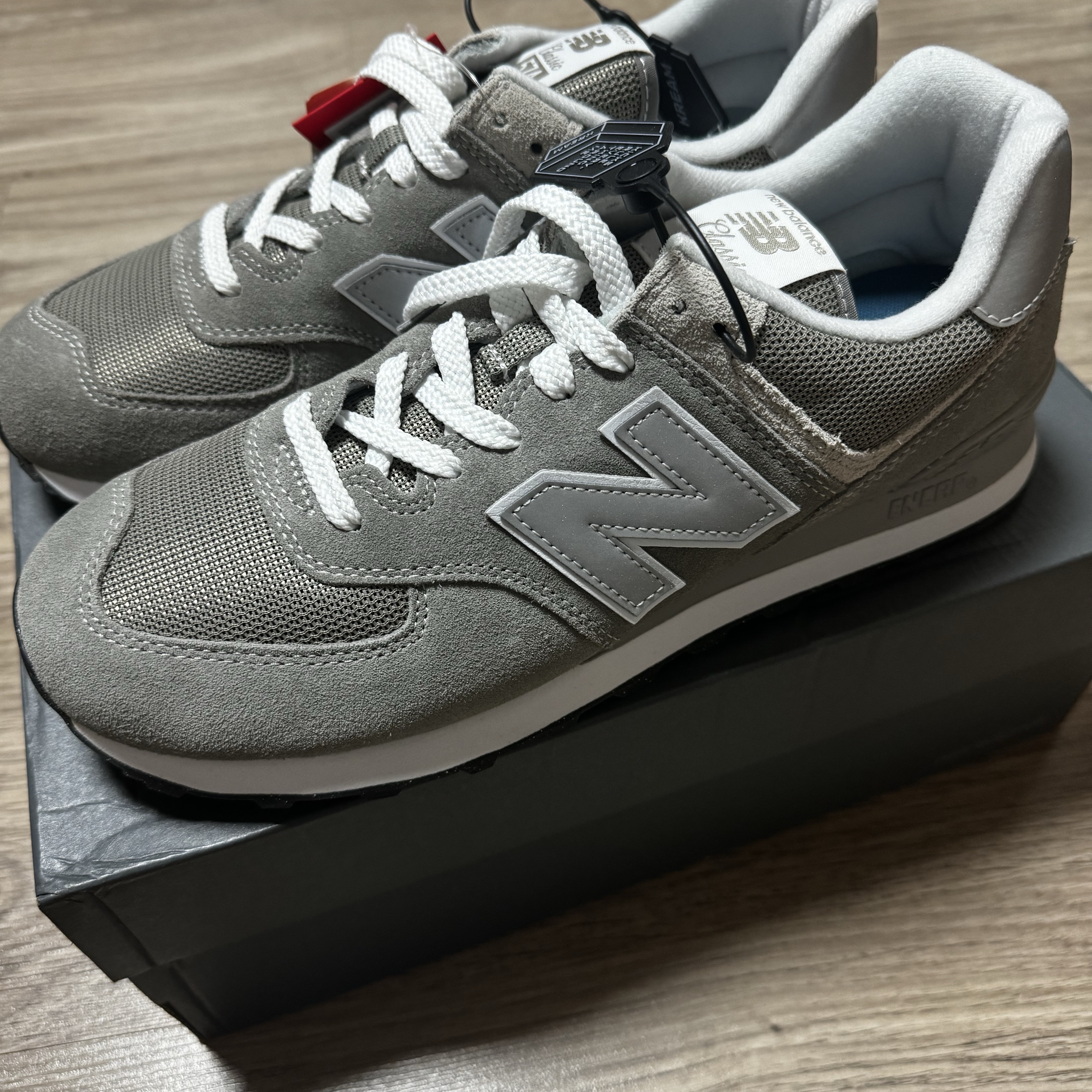New Balance 574 Worn By Anyone Grey - D Standard 착용 스타일
