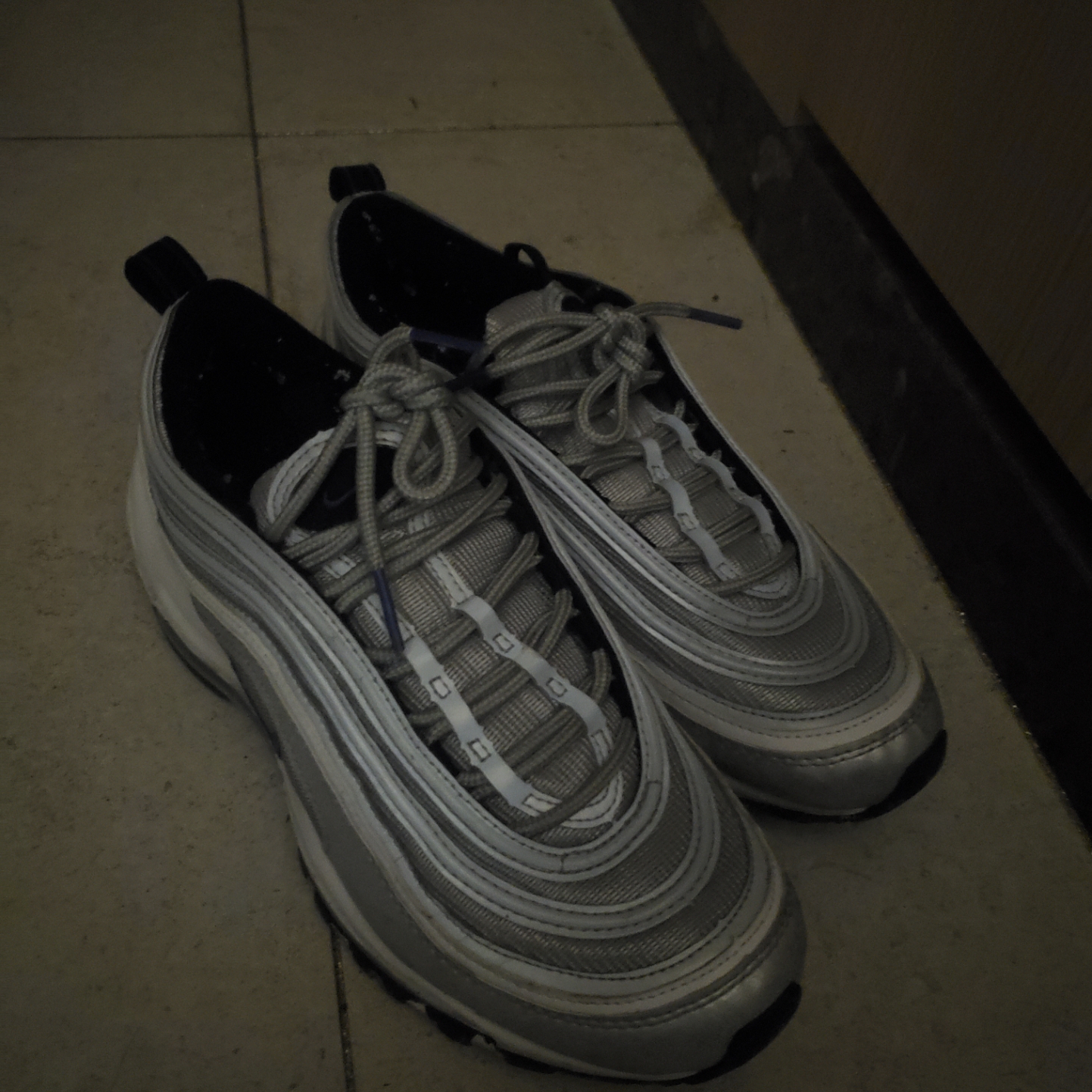 (GS) Nike Air Max 97 Silver Blue 착용 스타일 - 1