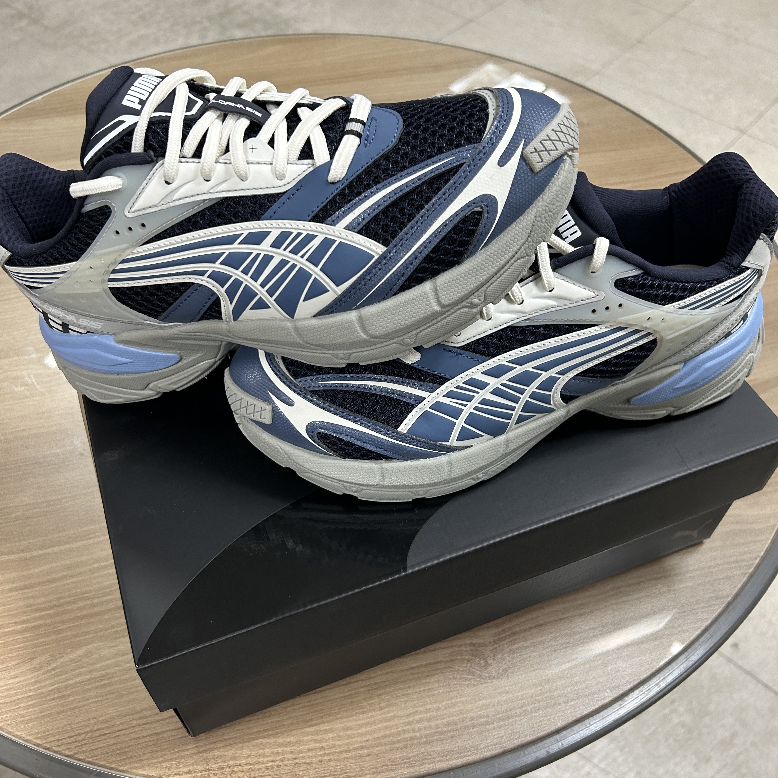 Puma Velophasis Phased White Inky Blue 착용 스타일