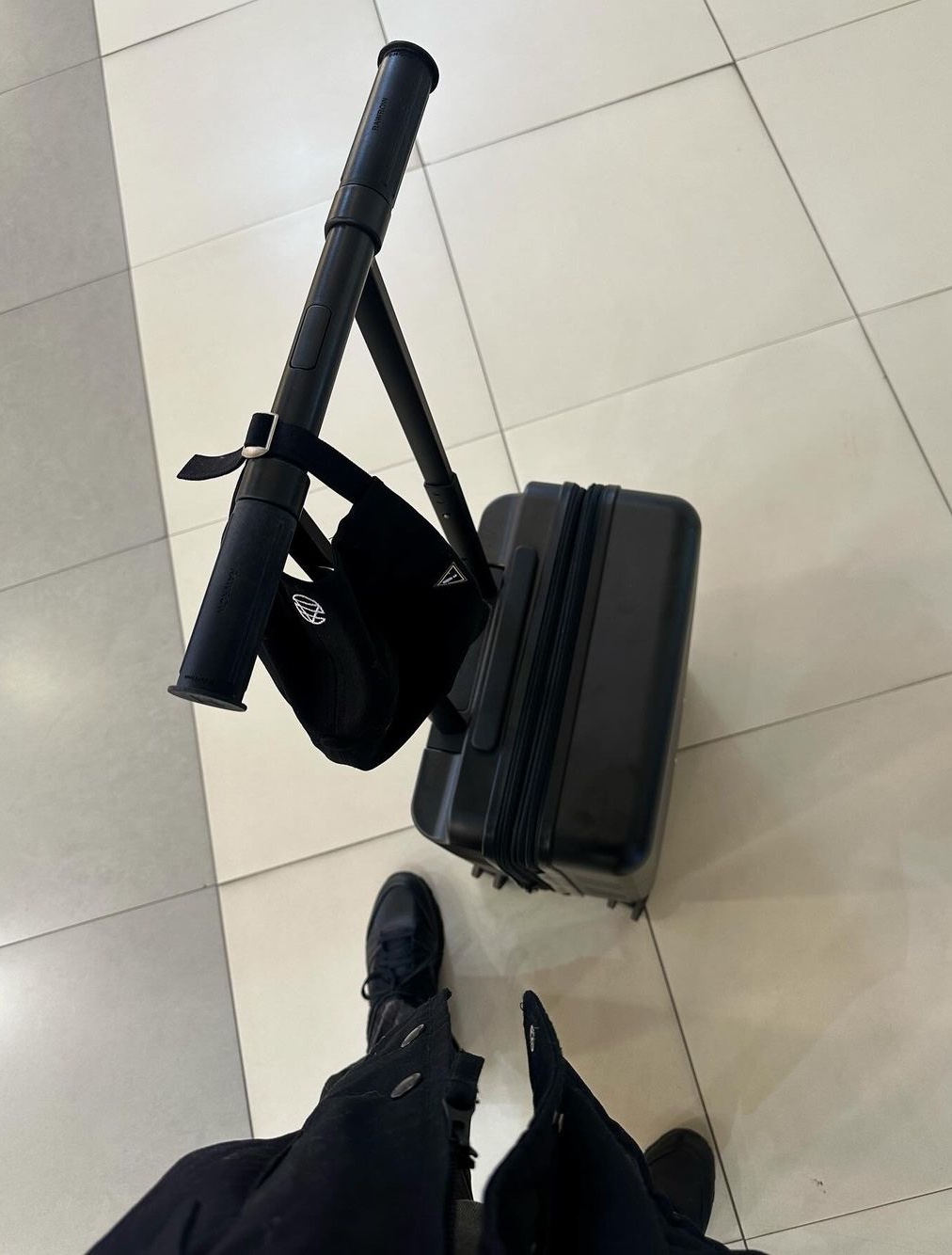 RAWROW R Trunk Lite Ep.2 37L+72L / 20+27'' 816 Black 착용 스타일