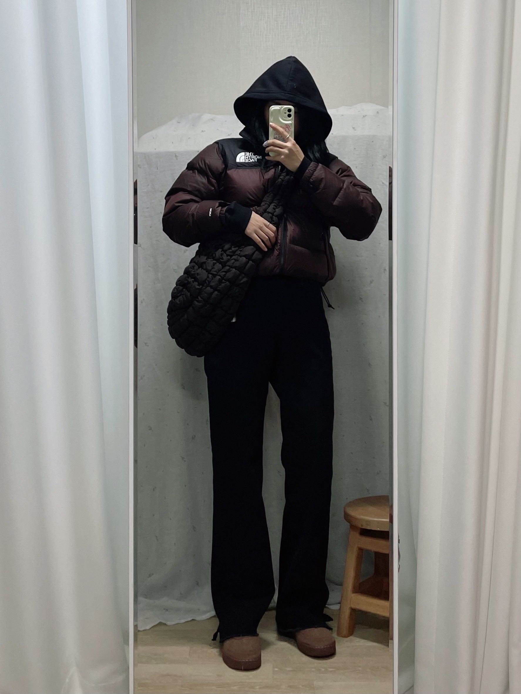Nike Heritage 86 Futura Washed Cap Earth, (W) The North Face 1996 Retro Nuptse Jacket Coal Brown 착용 스타일 - 4