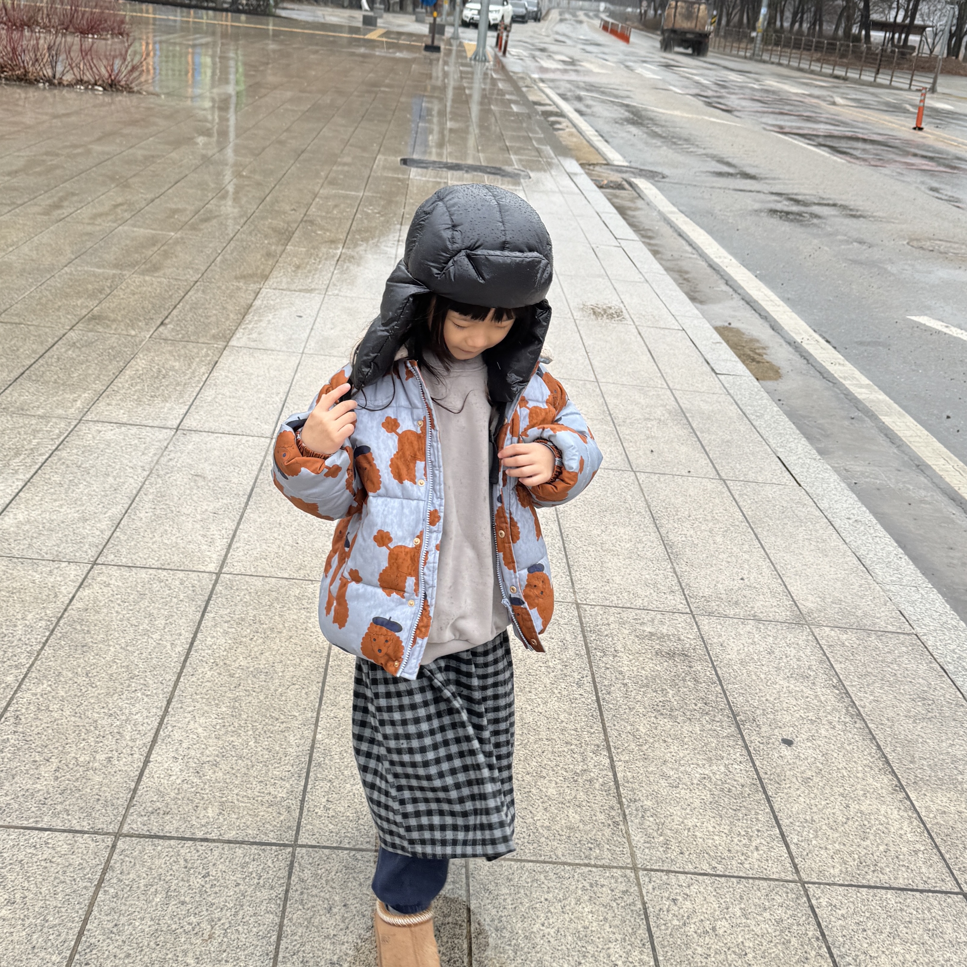 Supreme Featherweight Down Trooper Black - 23FW 착용 스타일