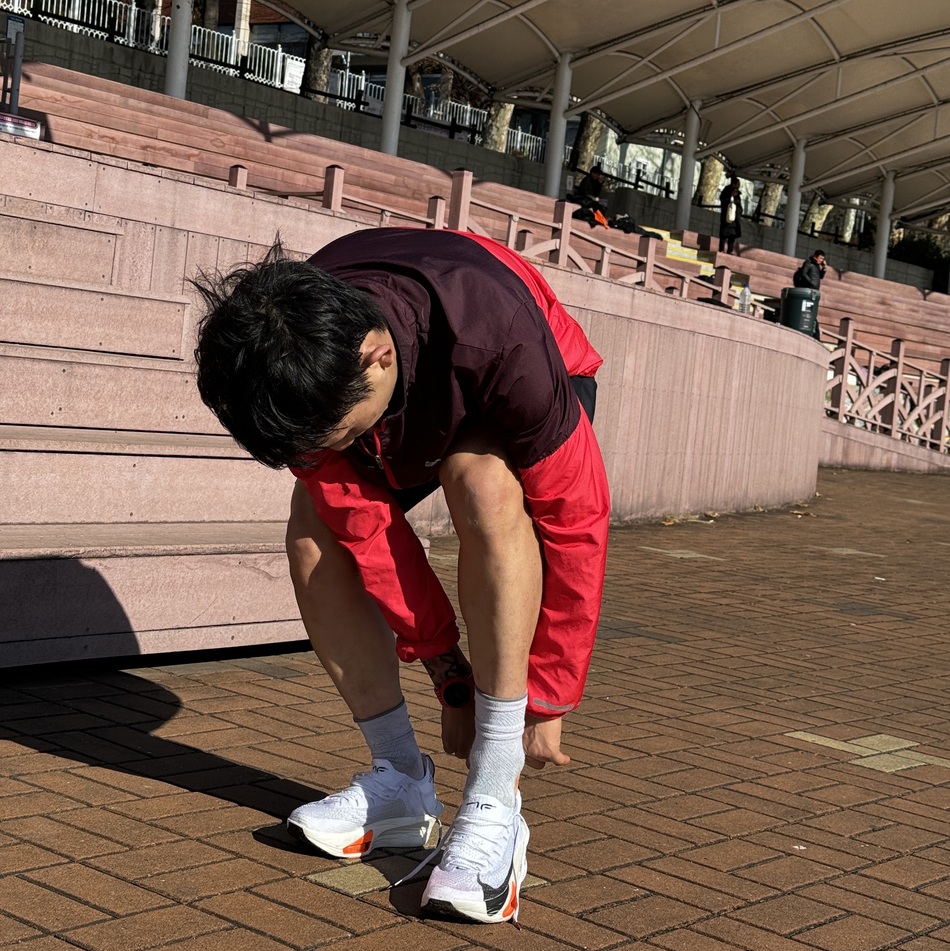 Nike Air Zoom Alphafly Next% 3 Proto White Total Orange 착용 스타일