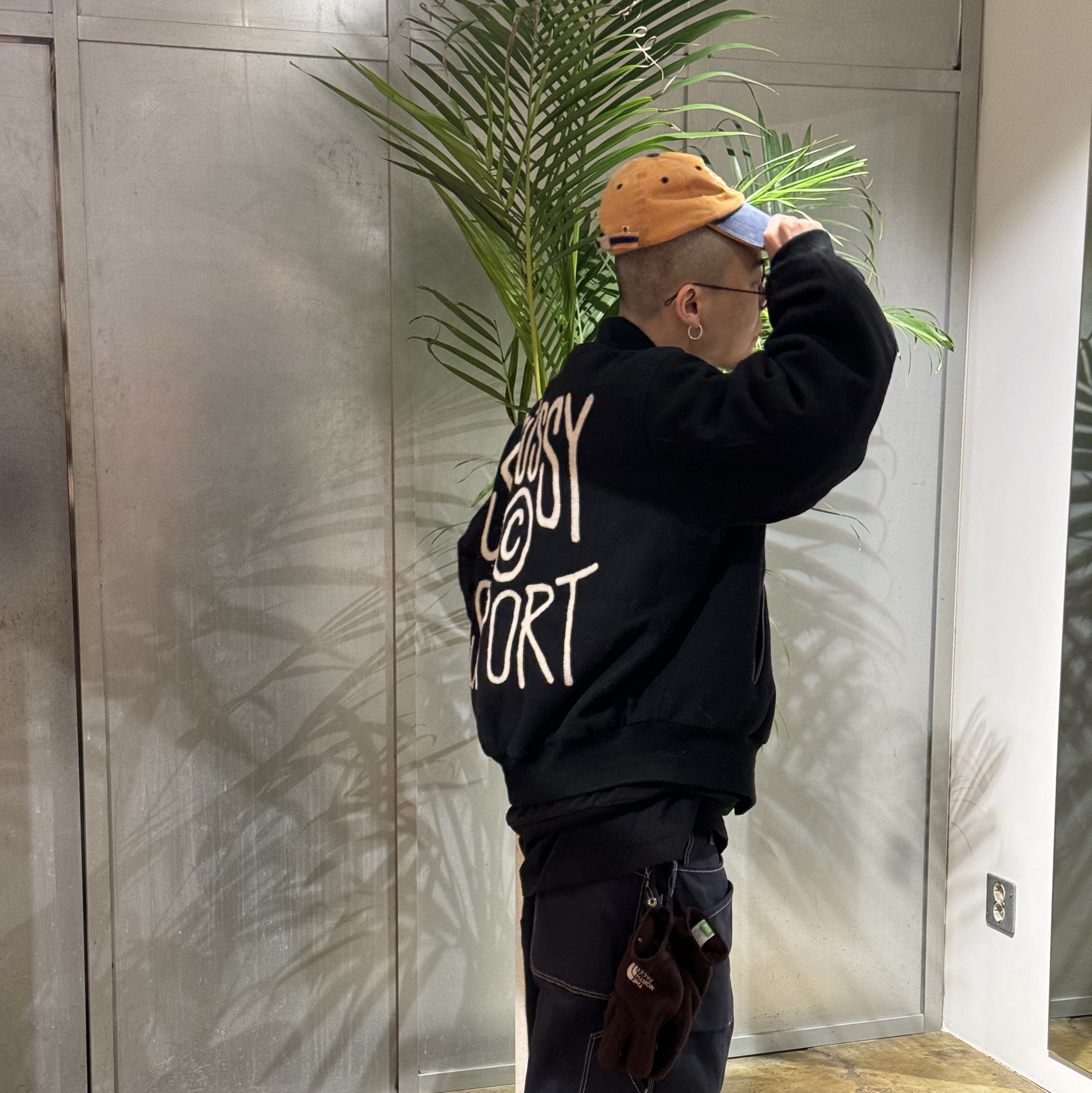 Stussy Sport Melton Varsity Jacket Black 착용 스타일 - 2