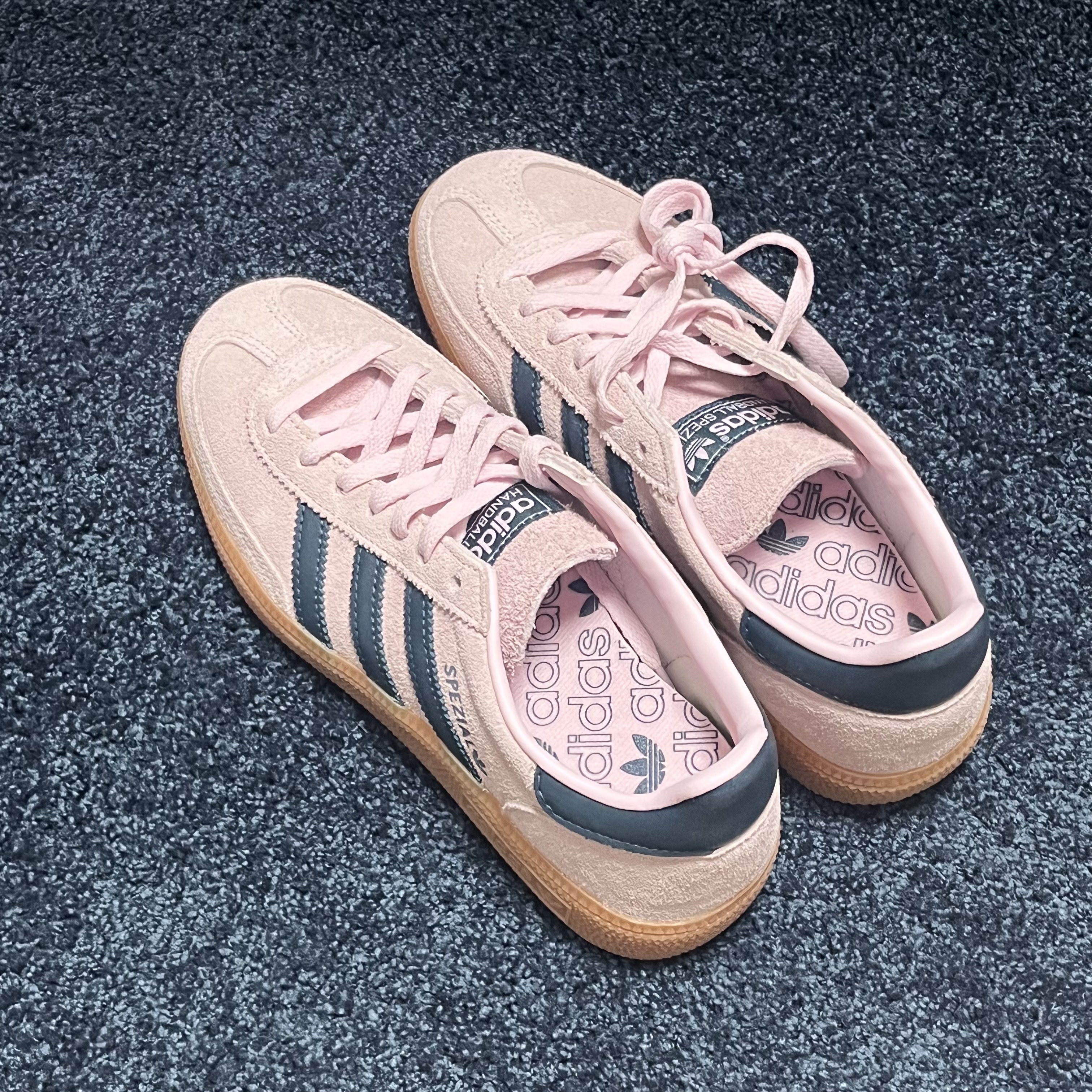 (W) Adidas Spezial Handball Clear Pink 착용 스타일
