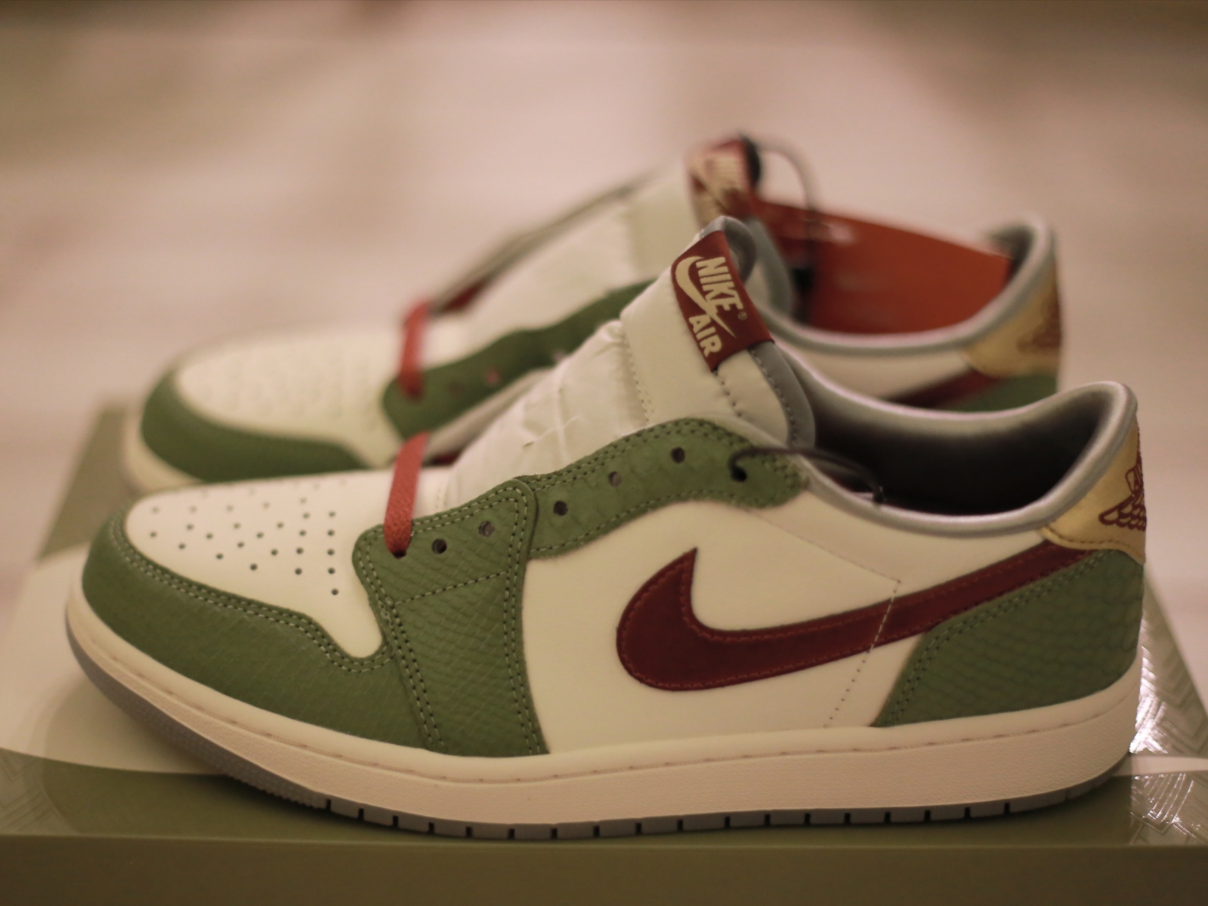 Jordan 1 Retro Low OG Chinese New Year 착용 스타일 - 1