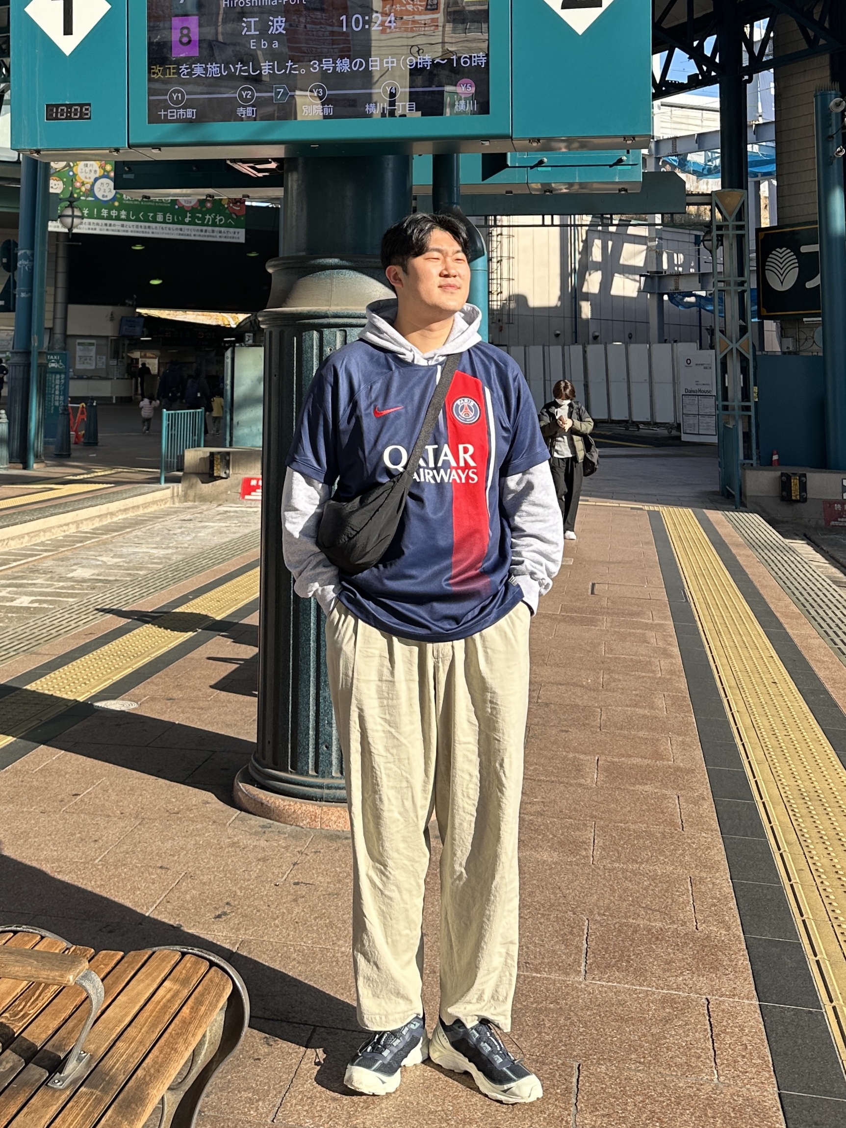 Nike Paris Saint-Germain 2023/24 Dri-Fit Stadium Home Jersey Midnight Navy (Non Marking Ver.) 착용 스타일
