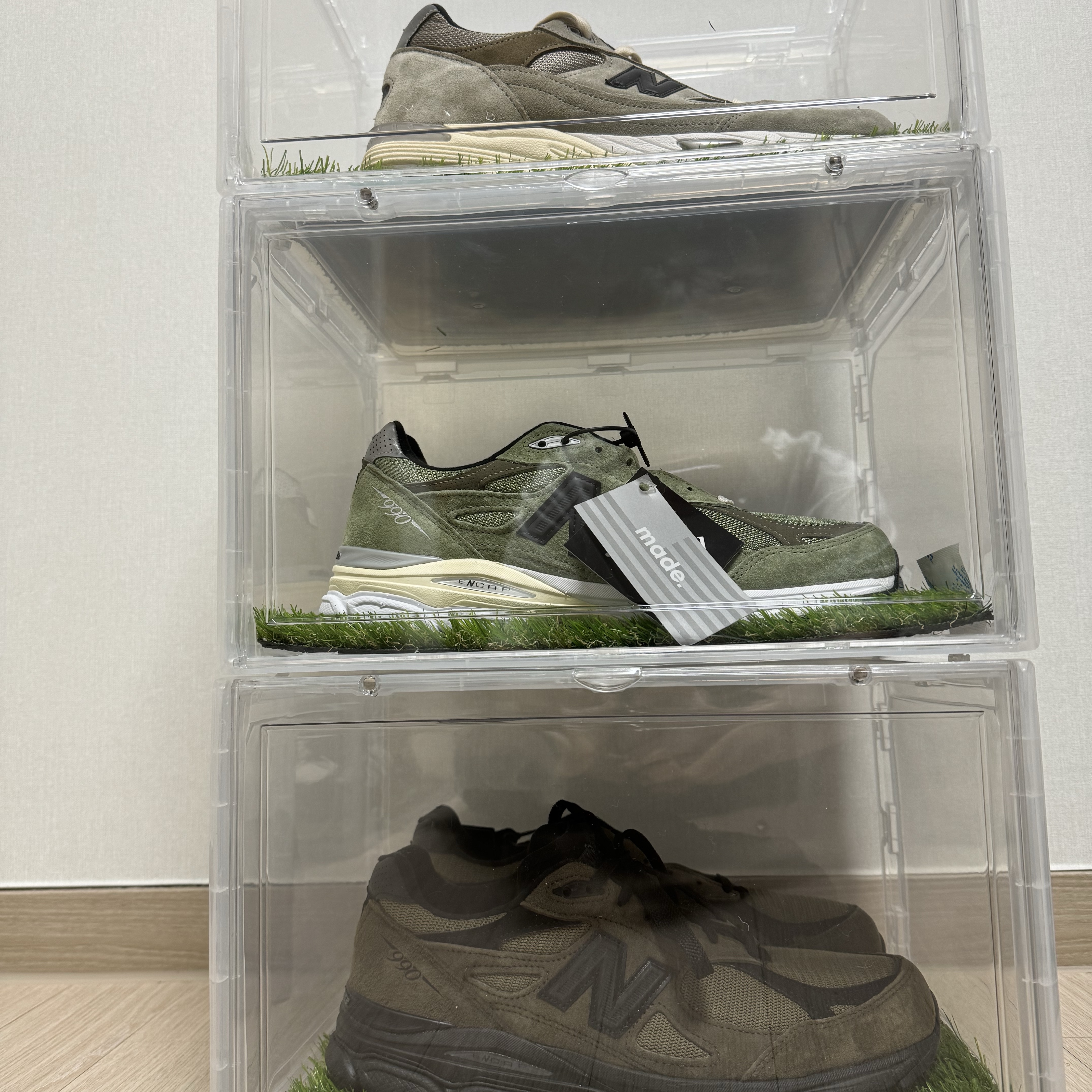 New Balance x JJJJound 991 Made in UK Grey, New Balance x JJJJound 990v3 Brown Black 착용 스타일
