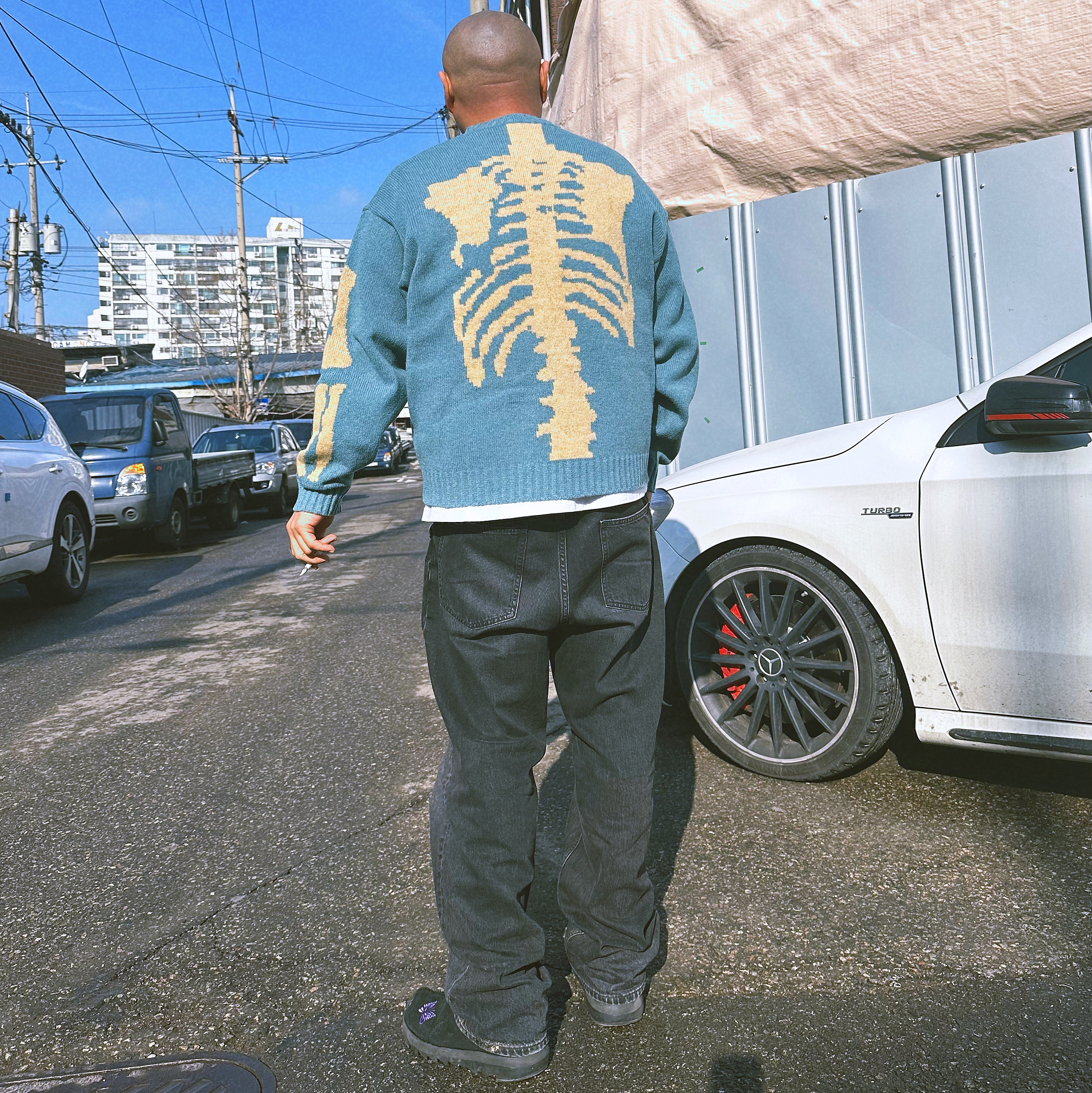 Kapital 5G Wool Bone Crewneck Sweater Saxophone, Reebok x Needles Beatnik Moc Core Black Extreme Purple 착용 스타일