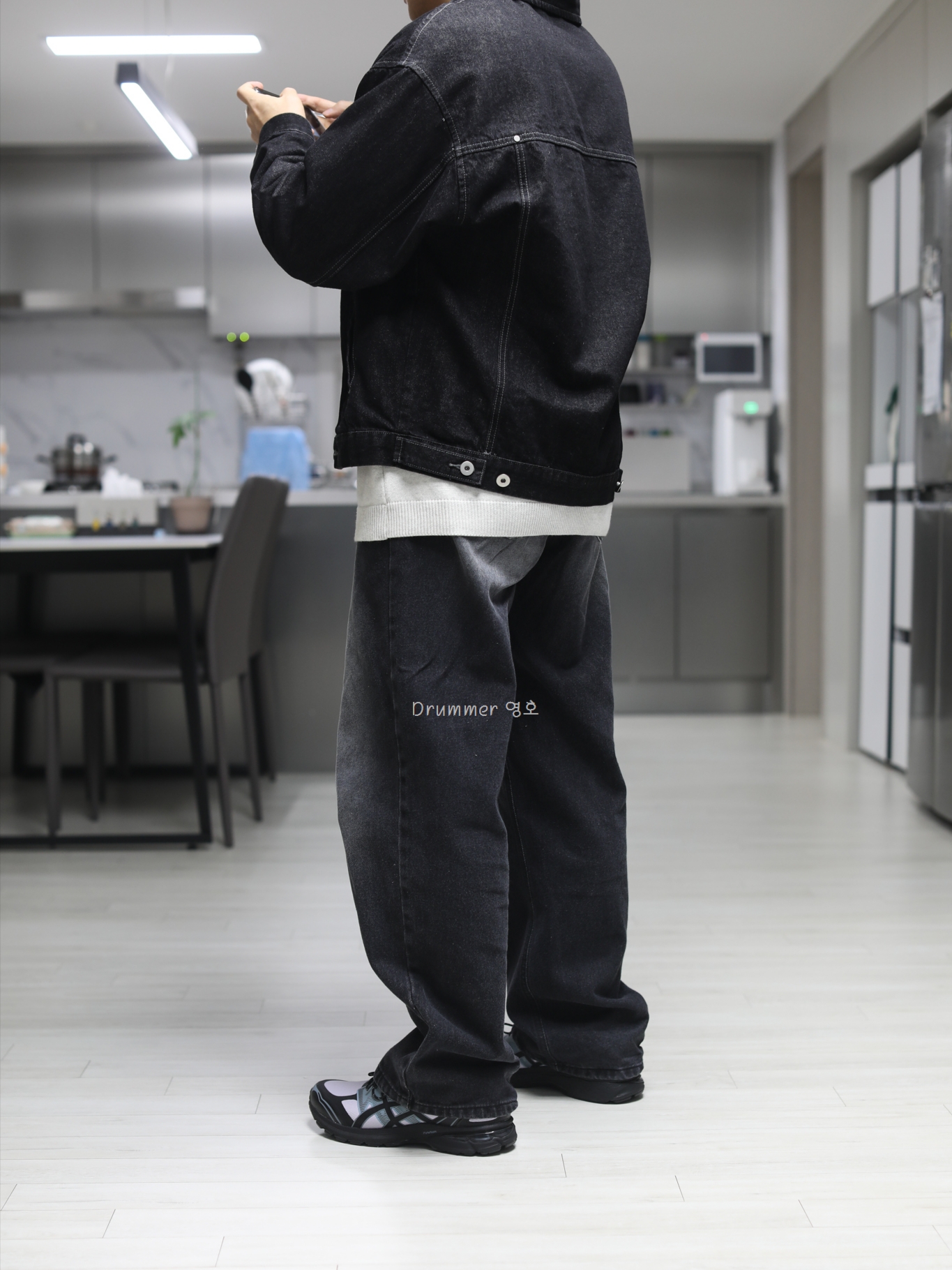 Asics Gel-Terrain Faded Ash Rock Black 착용 스타일 - 2