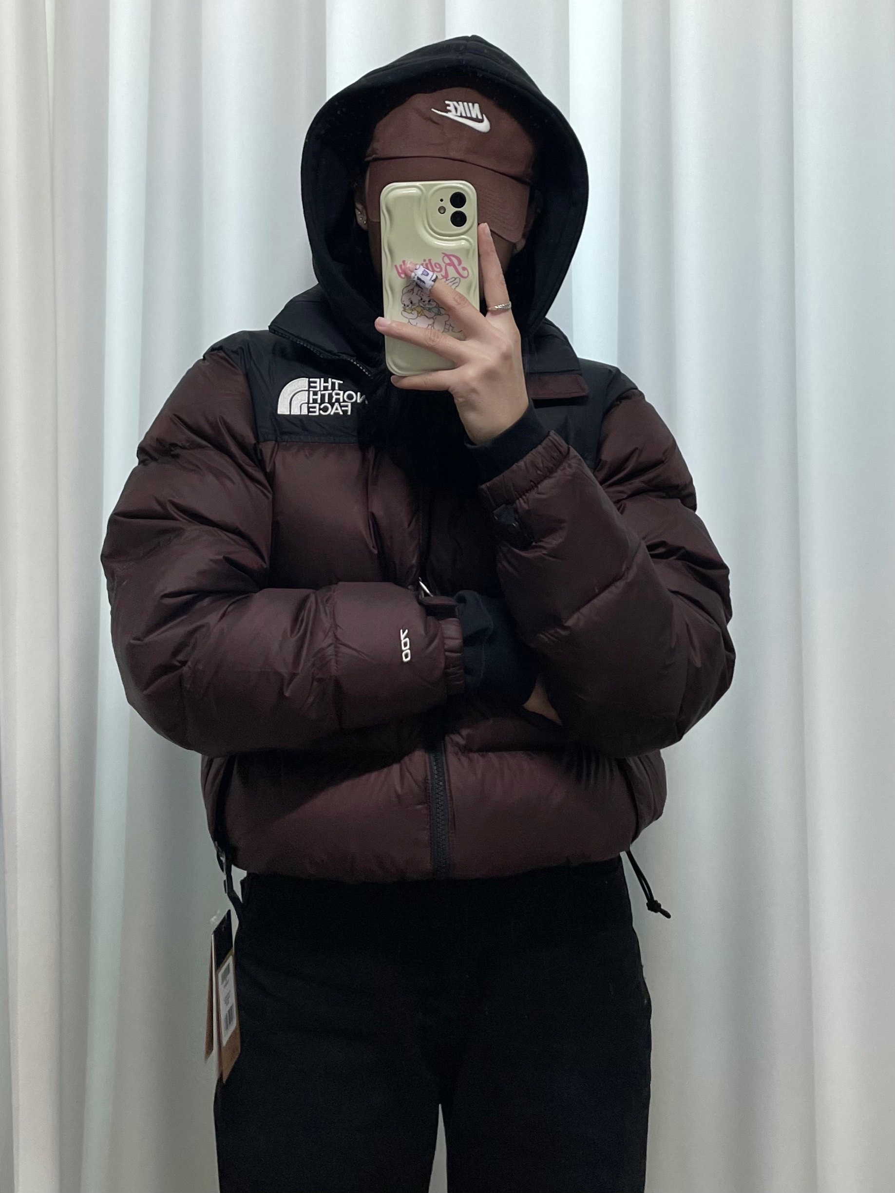 Nike Heritage 86 Futura Washed Cap Earth, (W) The North Face 1996 Retro Nuptse Jacket Coal Brown 착용 스타일 - 2