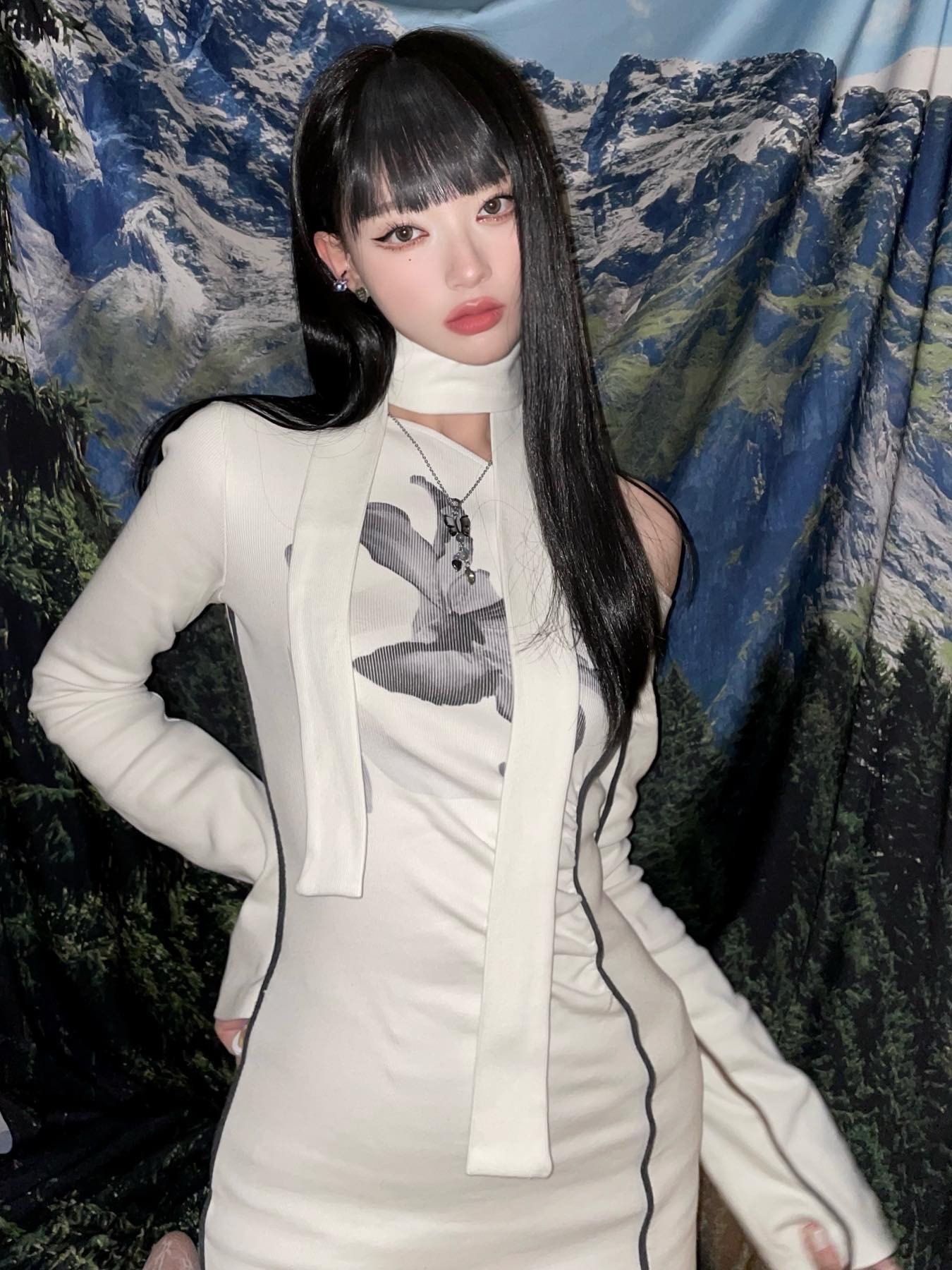 Elfelfelf Archives Women Lily Scarf Top Ivory, Elfelfelf Archives Women Lily Scarf Top Black 착용 스타일