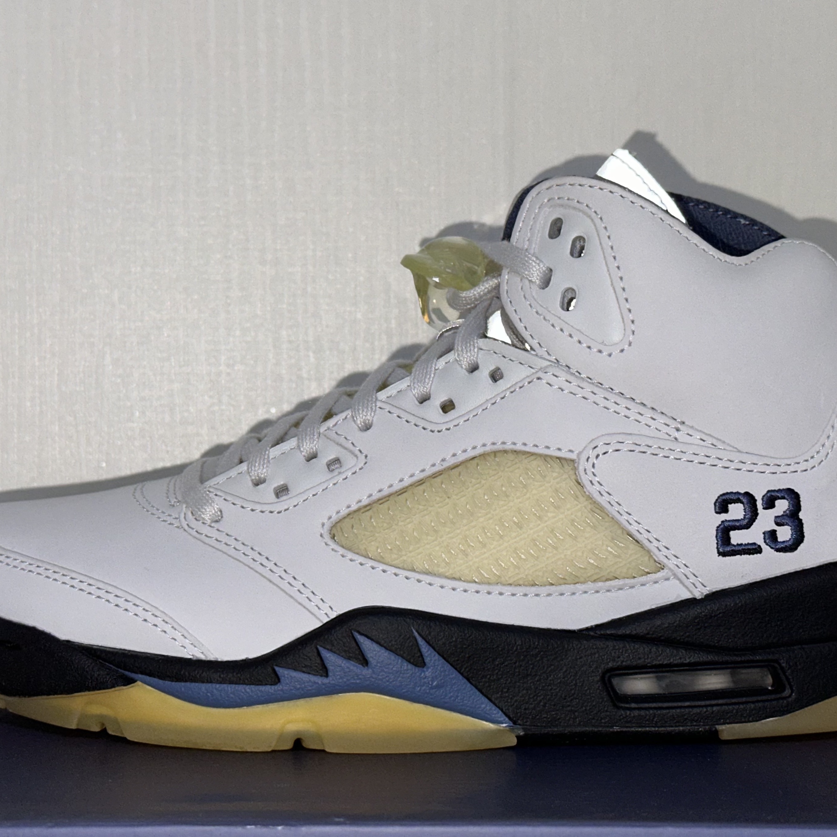 (W) Jordan 5 x A Ma Maniere Retro Dawn 착용 스타일