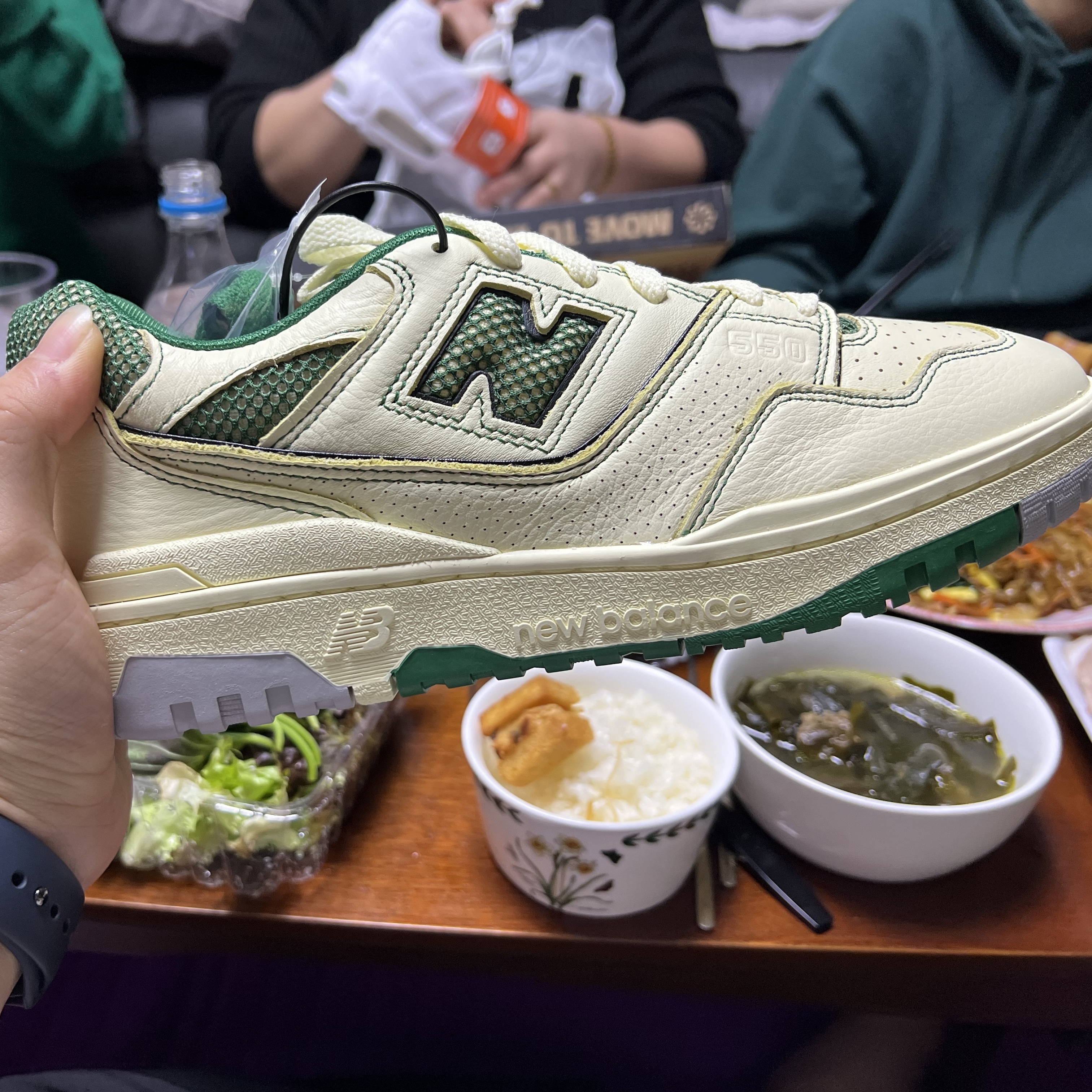New Balance x Aime Leon Dore 550 Dawn Glow Classic Pine 착용 스타일