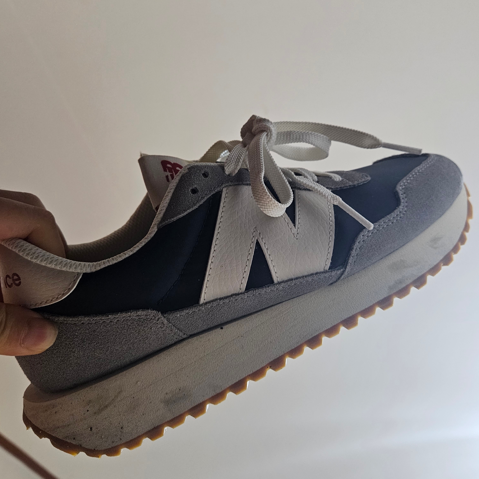 New Balance 237 Marblehead 착용 스타일