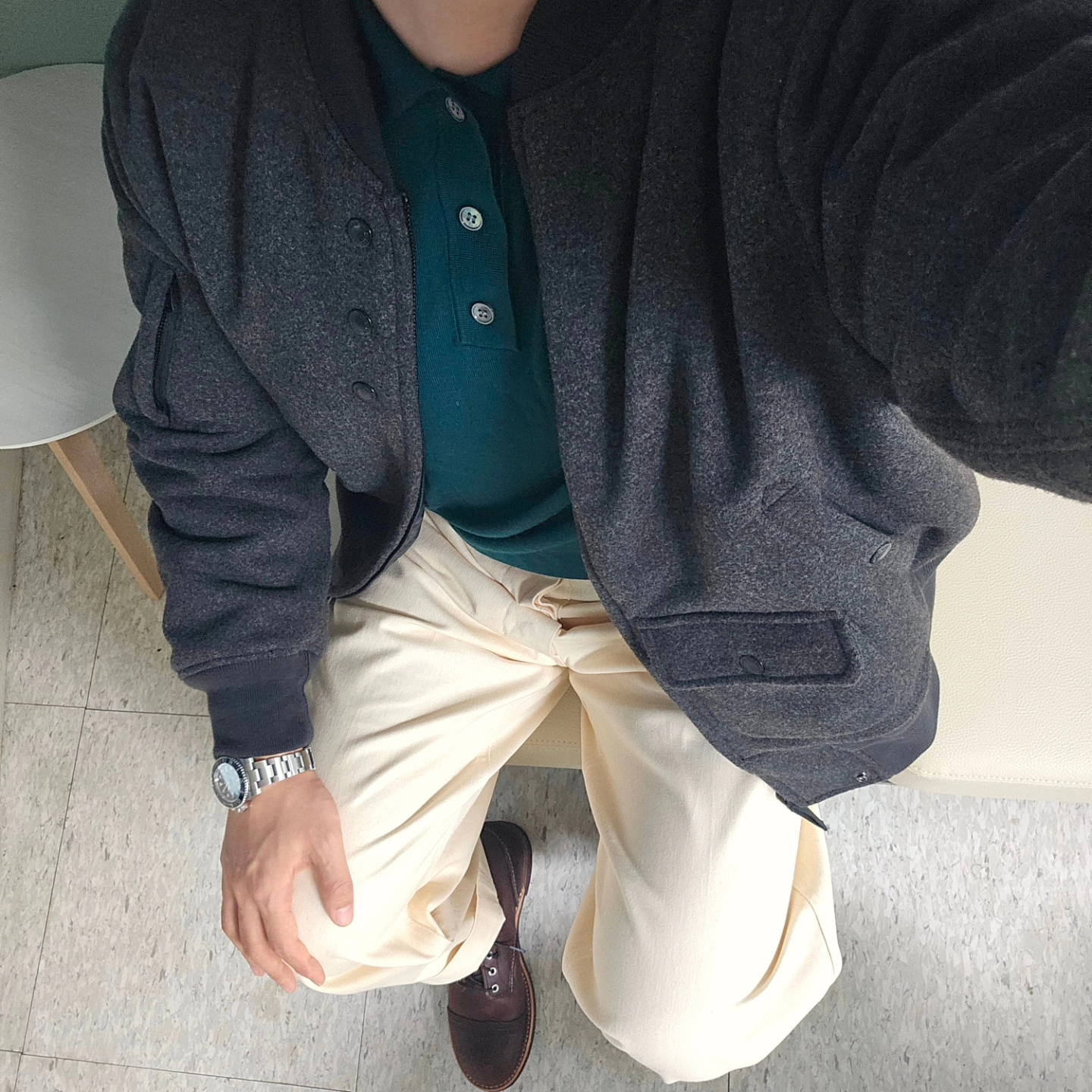 Uniqlo x Engineered Garments Pufftech Short Blouson Navy, Rolex Submariner 41mm 124060 Black Oyster 착용 스타일 - 5