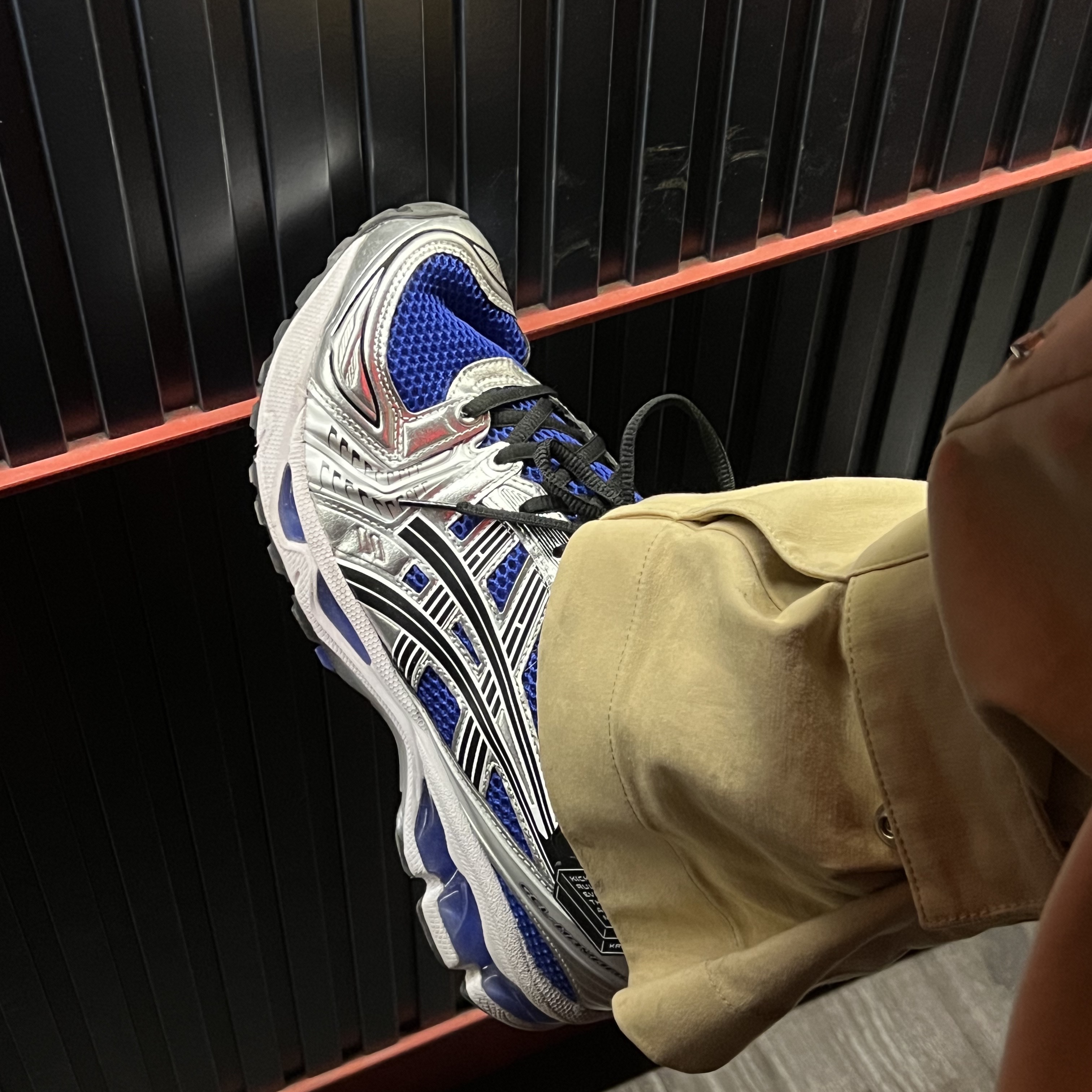 Asics Gel-Kayano 14 Monaco Blue Black 착용 스타일 - 1