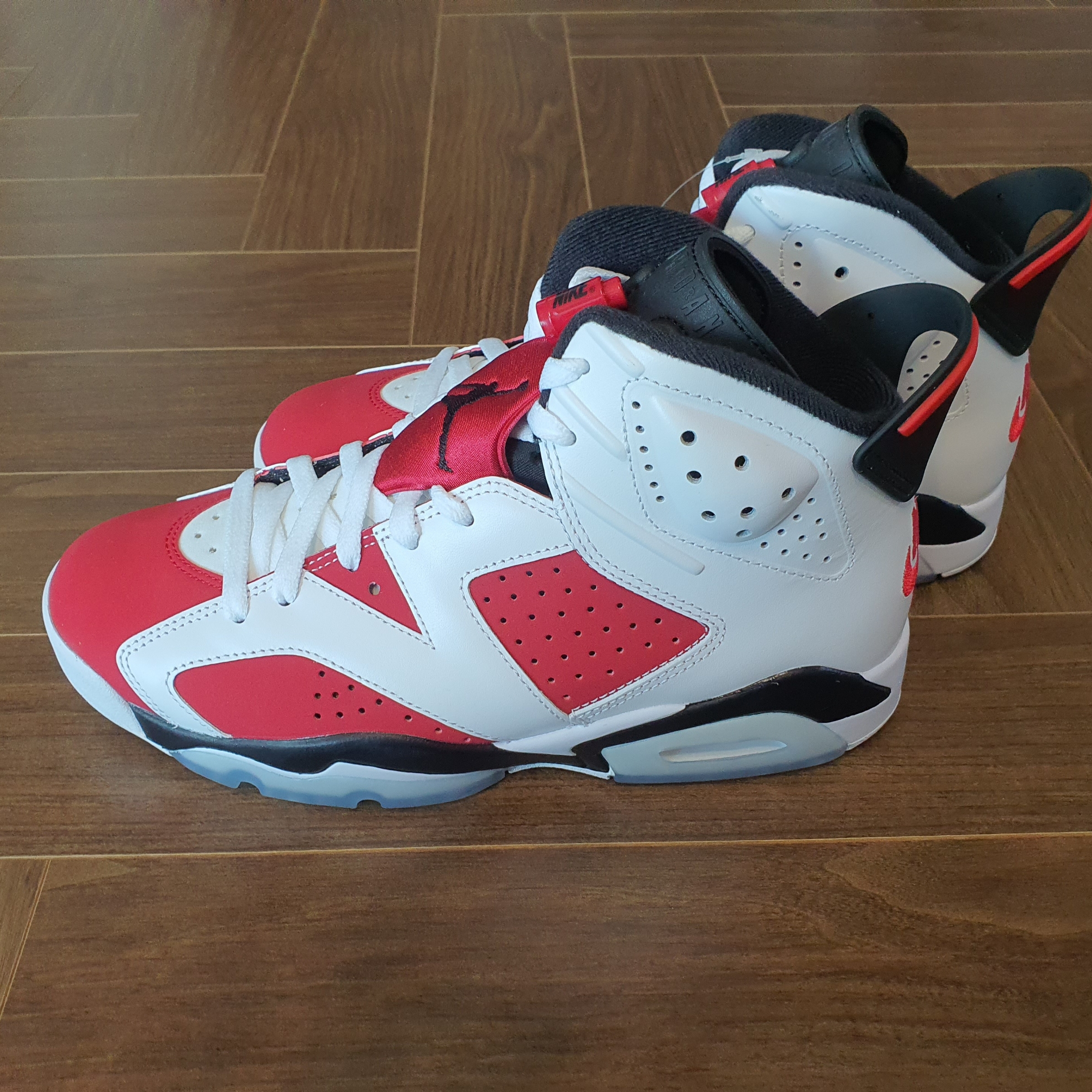 Jordan 6 Retro Carmine 2021 착용 스타일