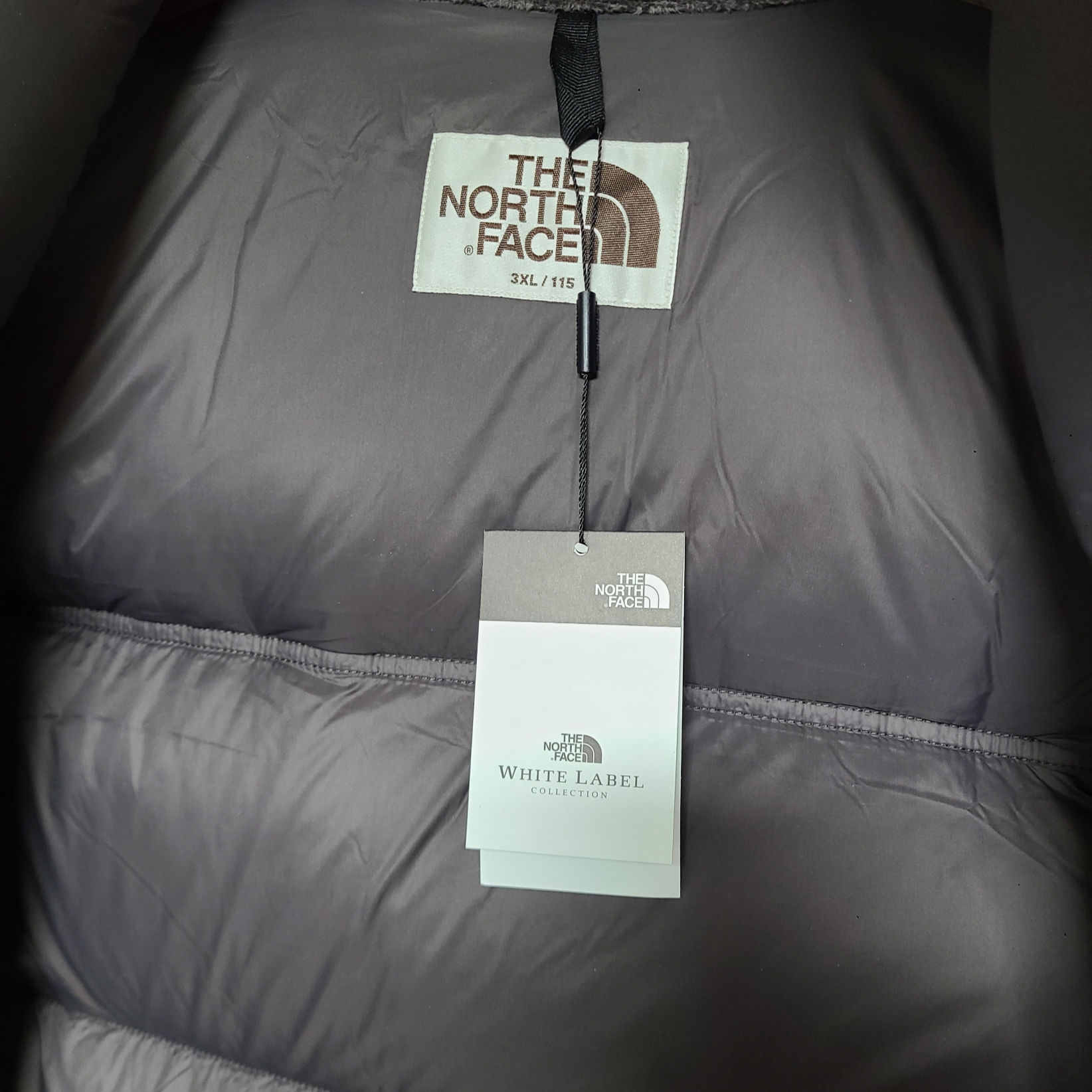 The North Face White Label Corduroy Nuptse Down Jacket Charcoal 착용 스타일 - 1