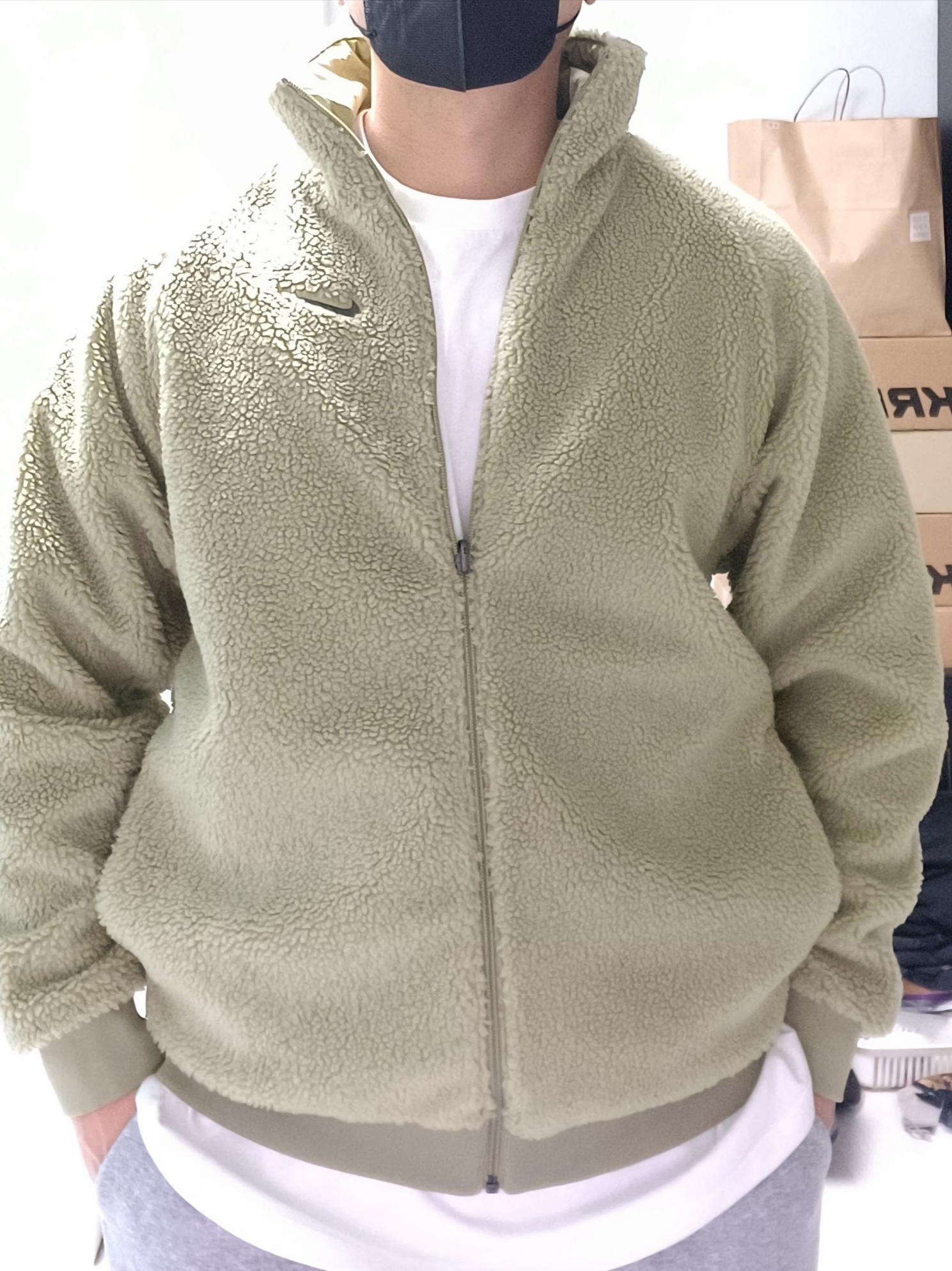 Nike NSW Reversible Jacket Neutral Olive Cargo Khaki - Asia 착용 스타일