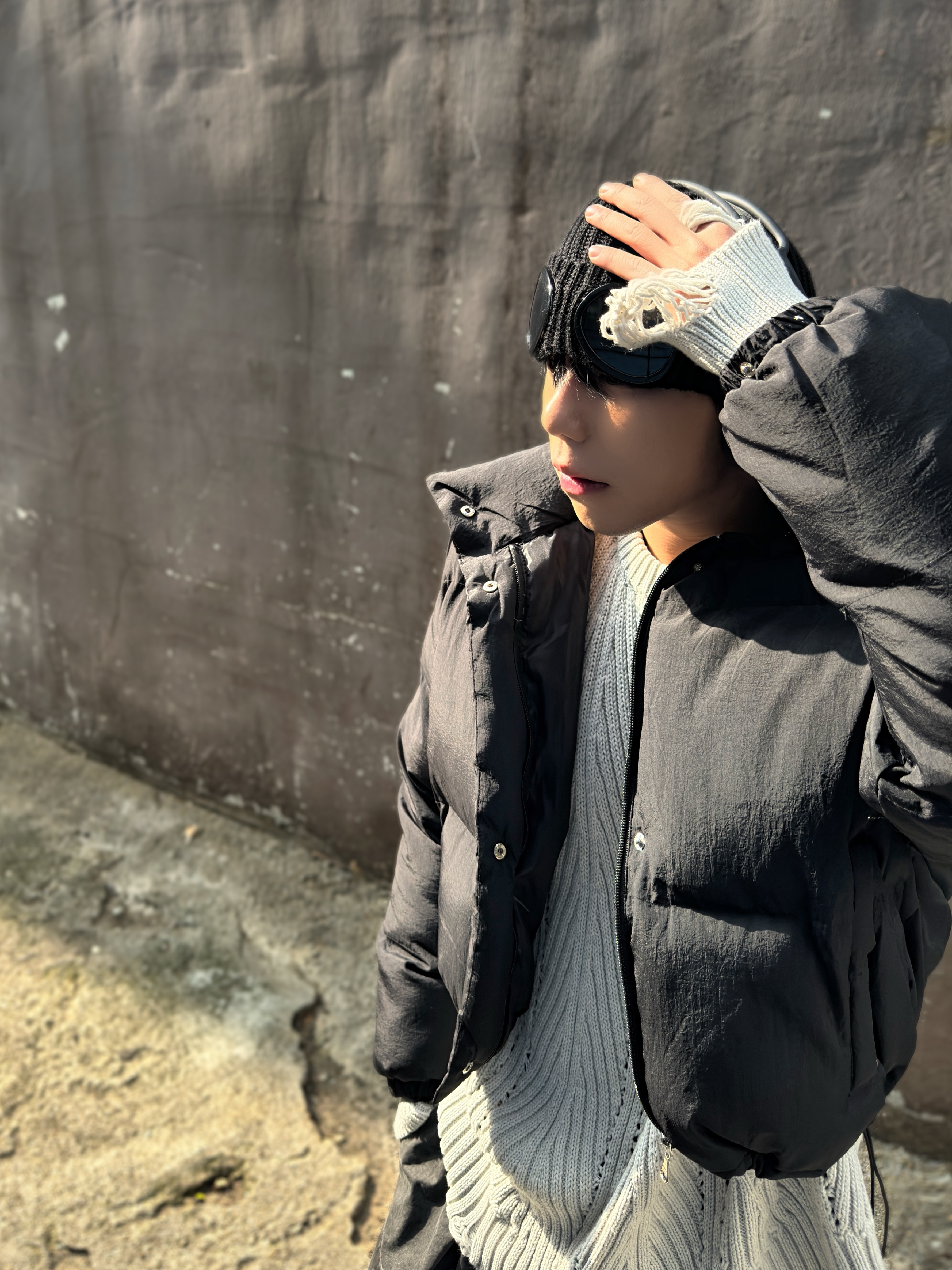 C.P. Company Cotton Goggle Beanie Black - 21SS, Apple AirPods Max Lightning Space Gray (Korean Ver.) 착용 스타일 - 8