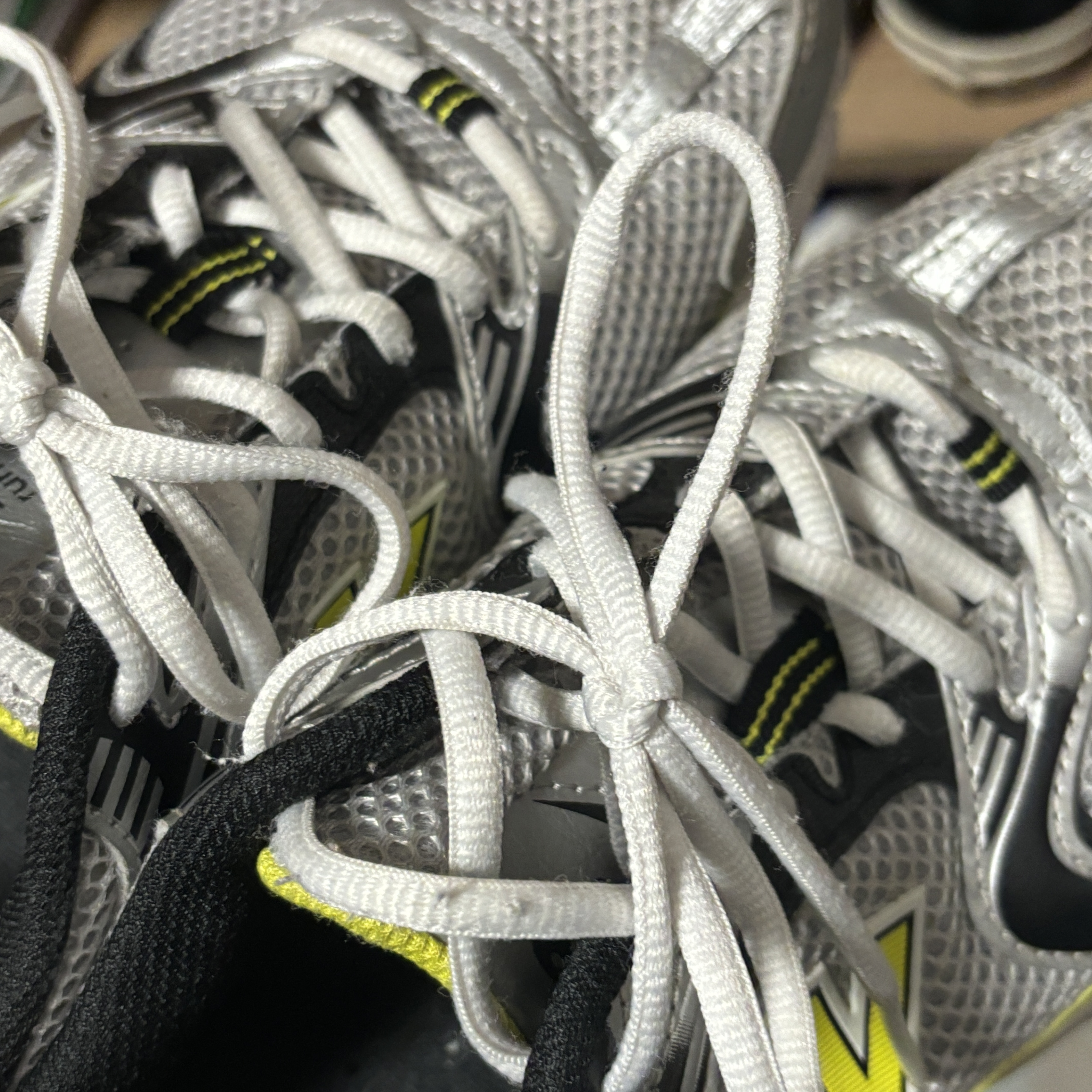 New Balance 530 Silver 착용 스타일