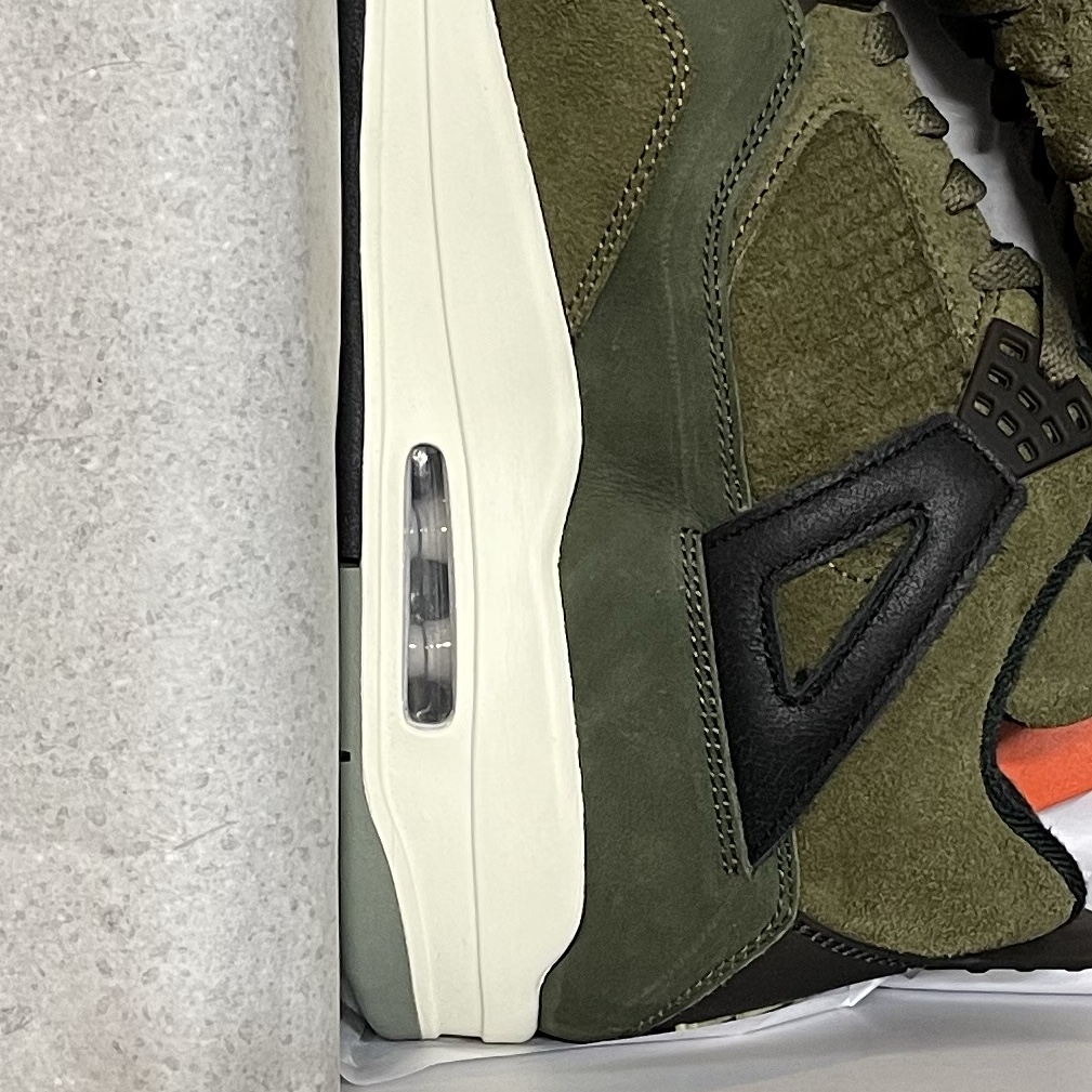Jordan 4 Retro SE Craft Medium Olive 착용 스타일