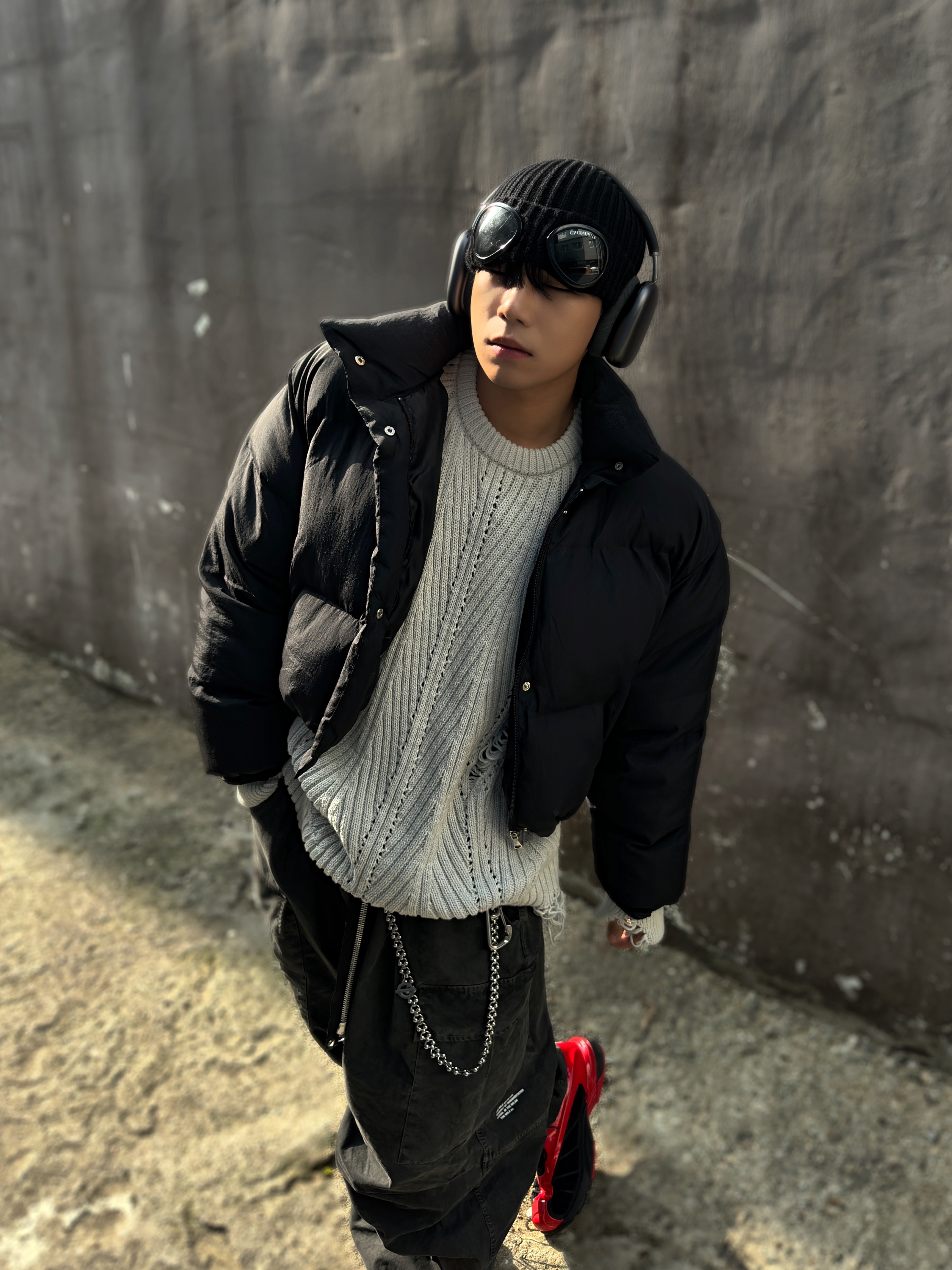 C.P. Company Cotton Goggle Beanie Black - 21SS, Apple AirPods Max Lightning Space Gray (Korean Ver.) 착용 스타일 - 7