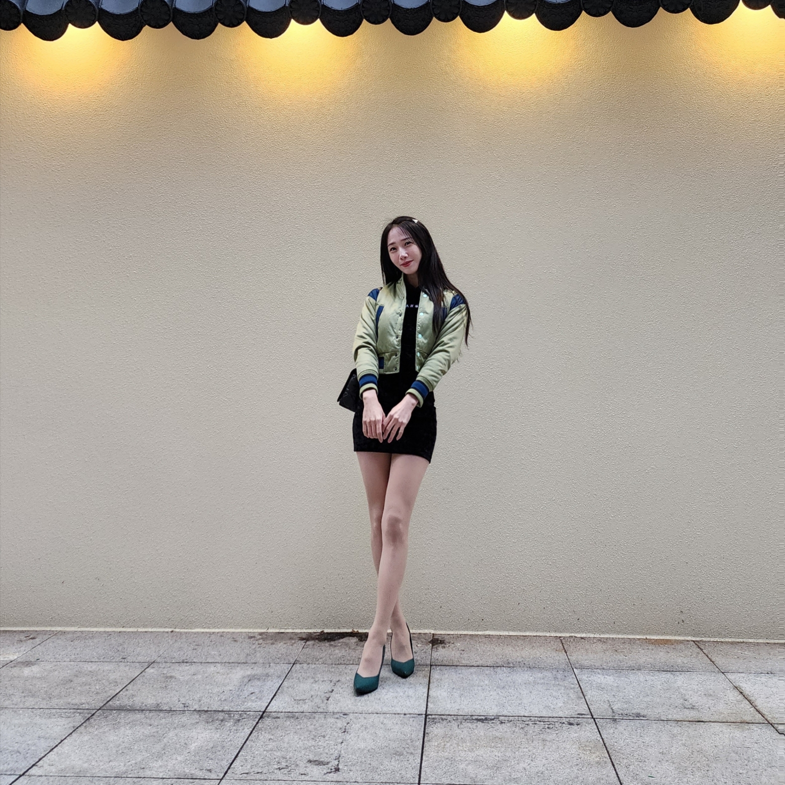 Dior Medium Caro Bag Albero Della Vita Jacquard Denim Blue, (W) Nike NSW Air Bomber Jacket Green - US/EU 착용 스타일