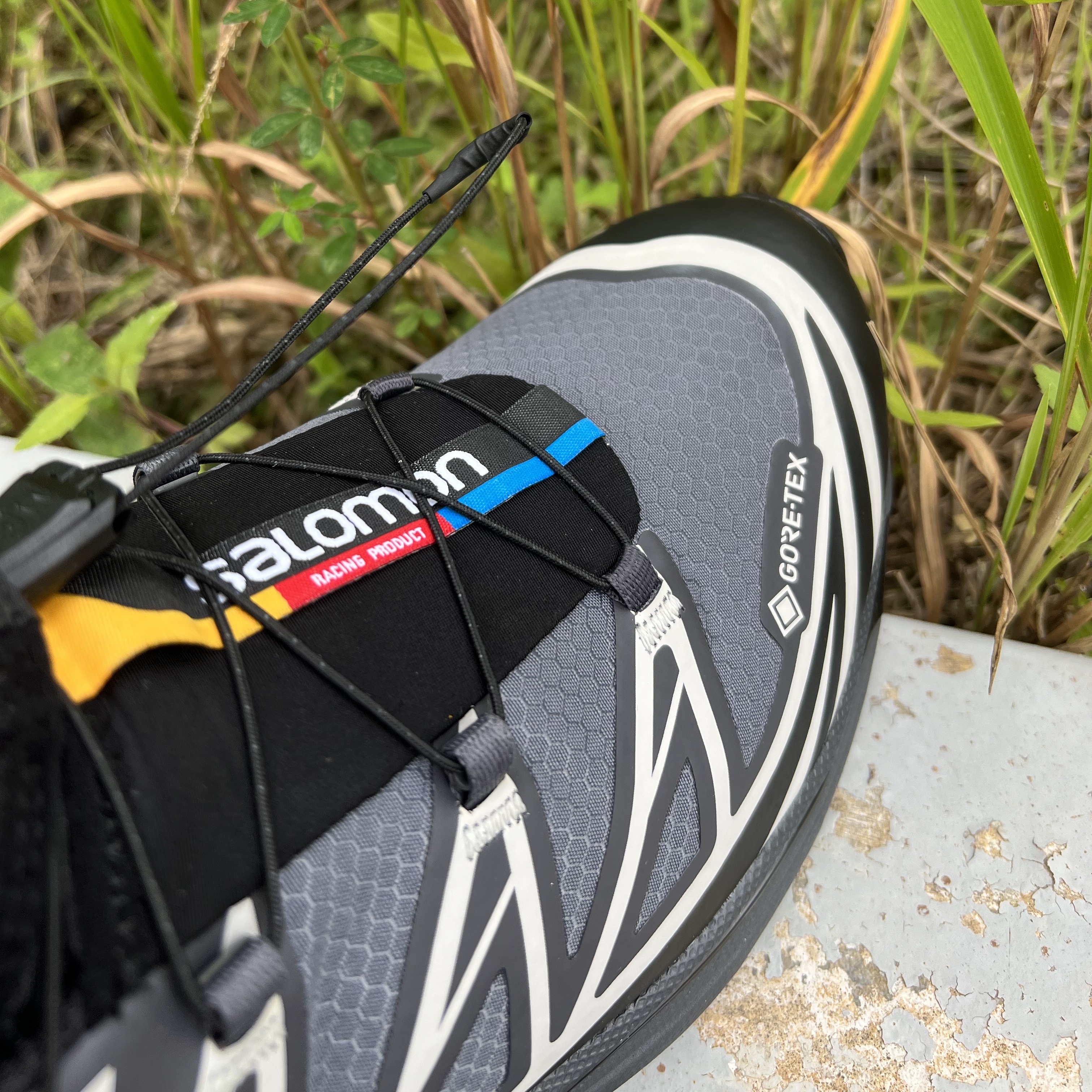 Salomon XT-6 Gore-Tex Black Ebony 착용 스타일