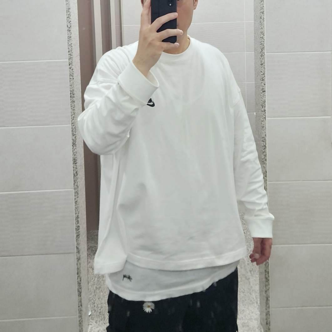 Nike x Peaceminusone LS T-Shirt White (DR0098-100), Nike x Peaceminusone Wide Pants Black (DR0096-010) 착용 스타일 - 2