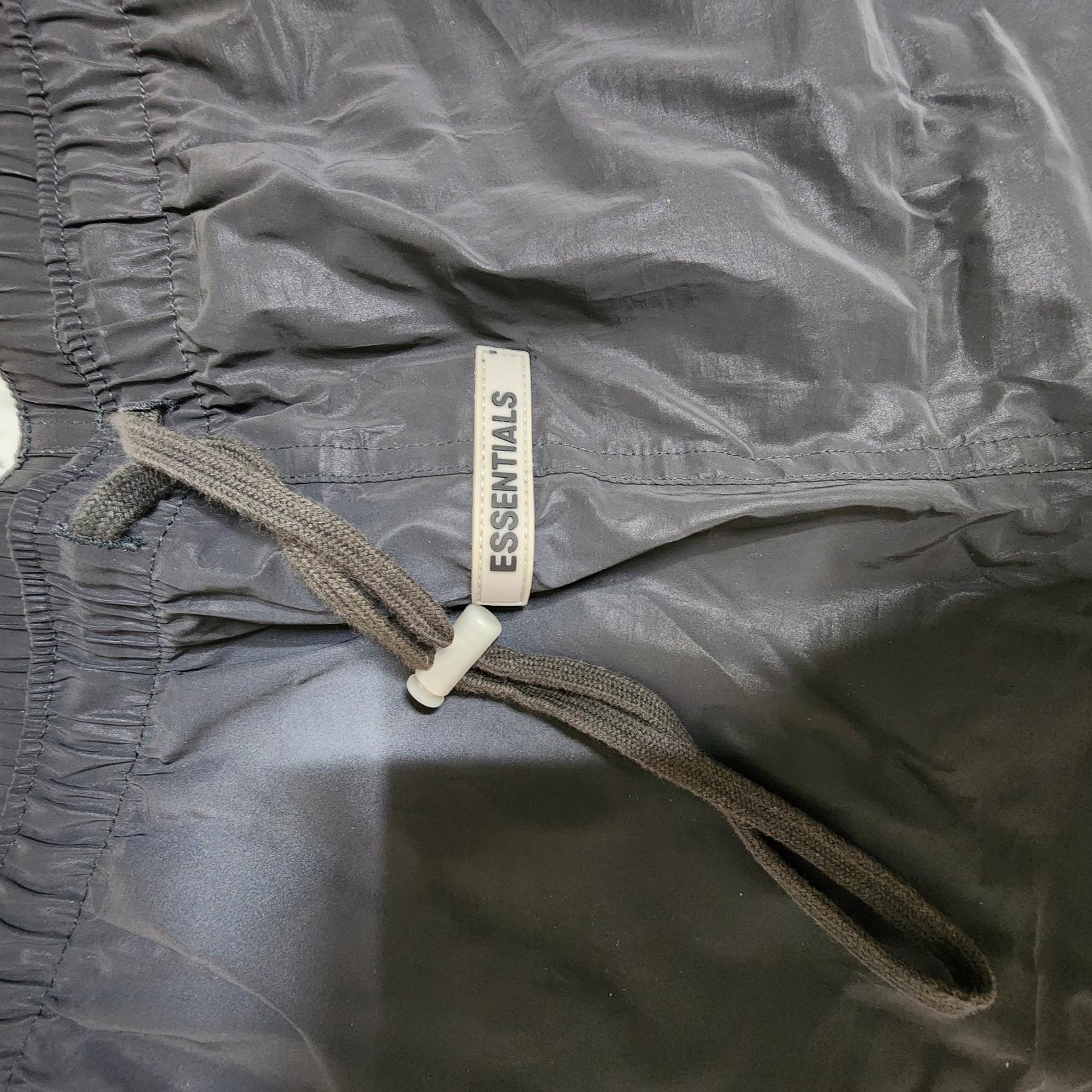 Essentials Volley Shorts Black Reflective - 20SS 착용 스타일