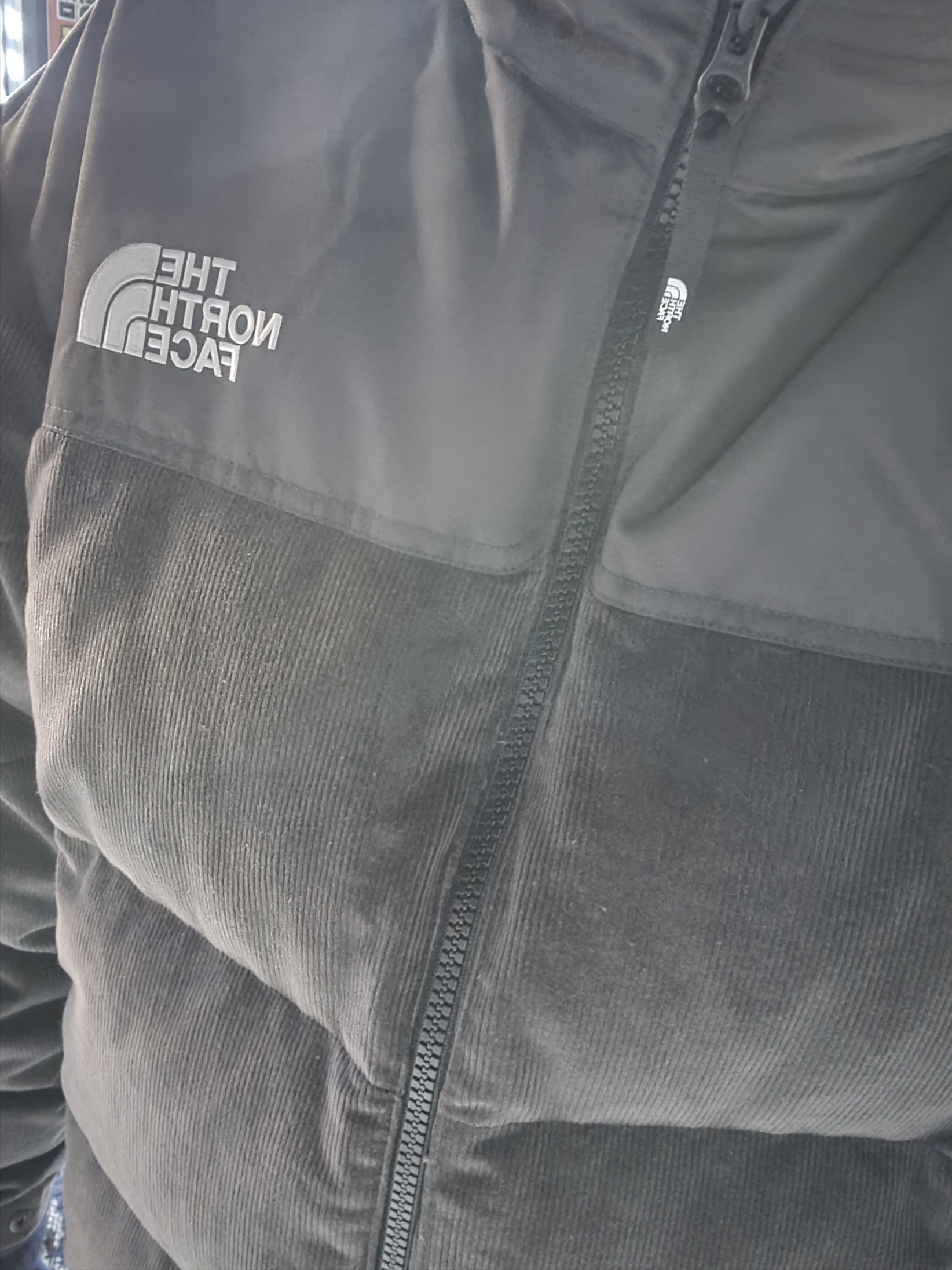 Supreme Corduroy Camp Cap Black - 23FW, The North Face White Label Corduroy Nuptse Down Jacket Charcoal 착용 스타일 - 2