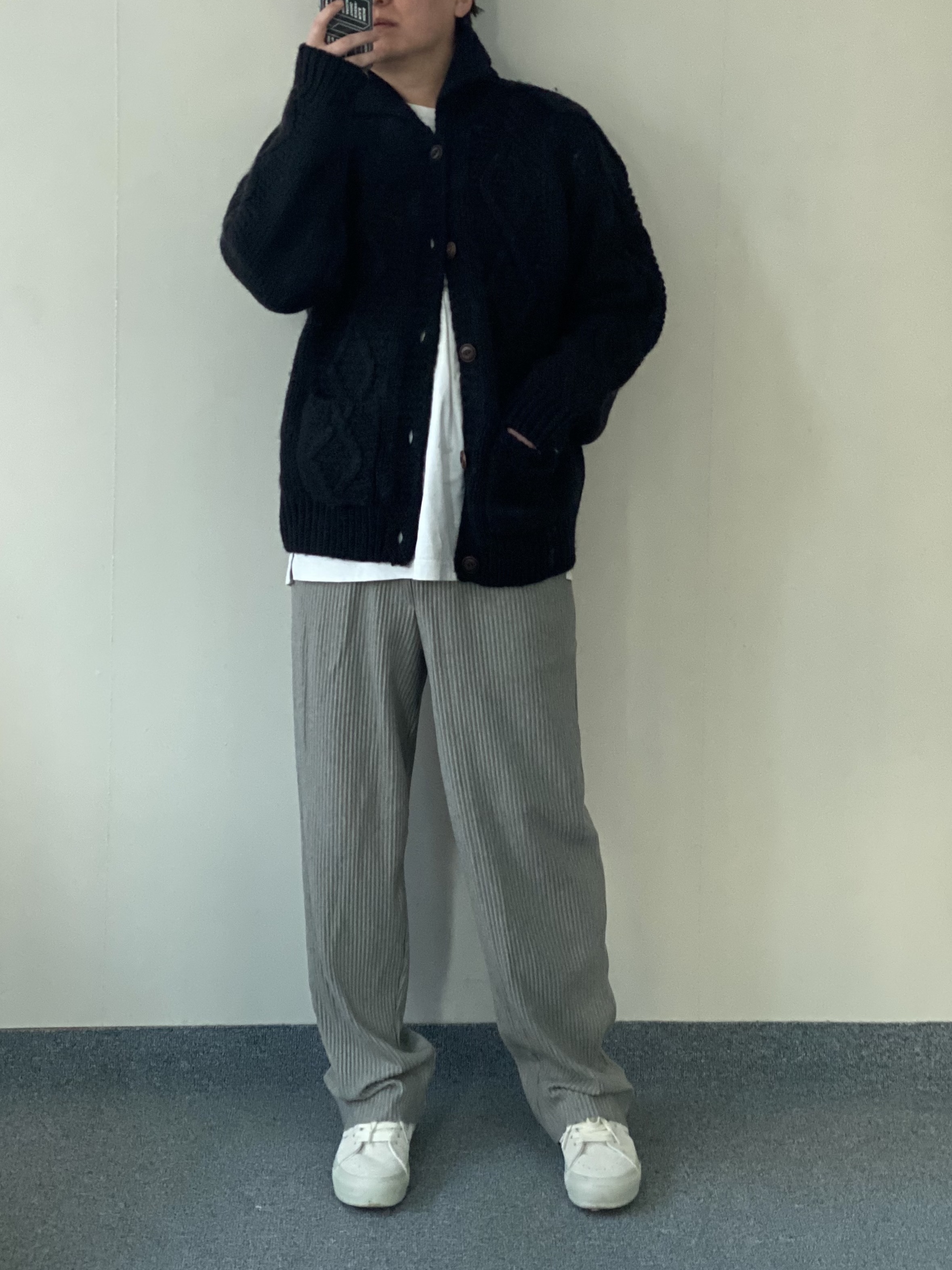 Vans Vault x JJJJound Sk8-Mid LX True White 착용 스타일 - 1