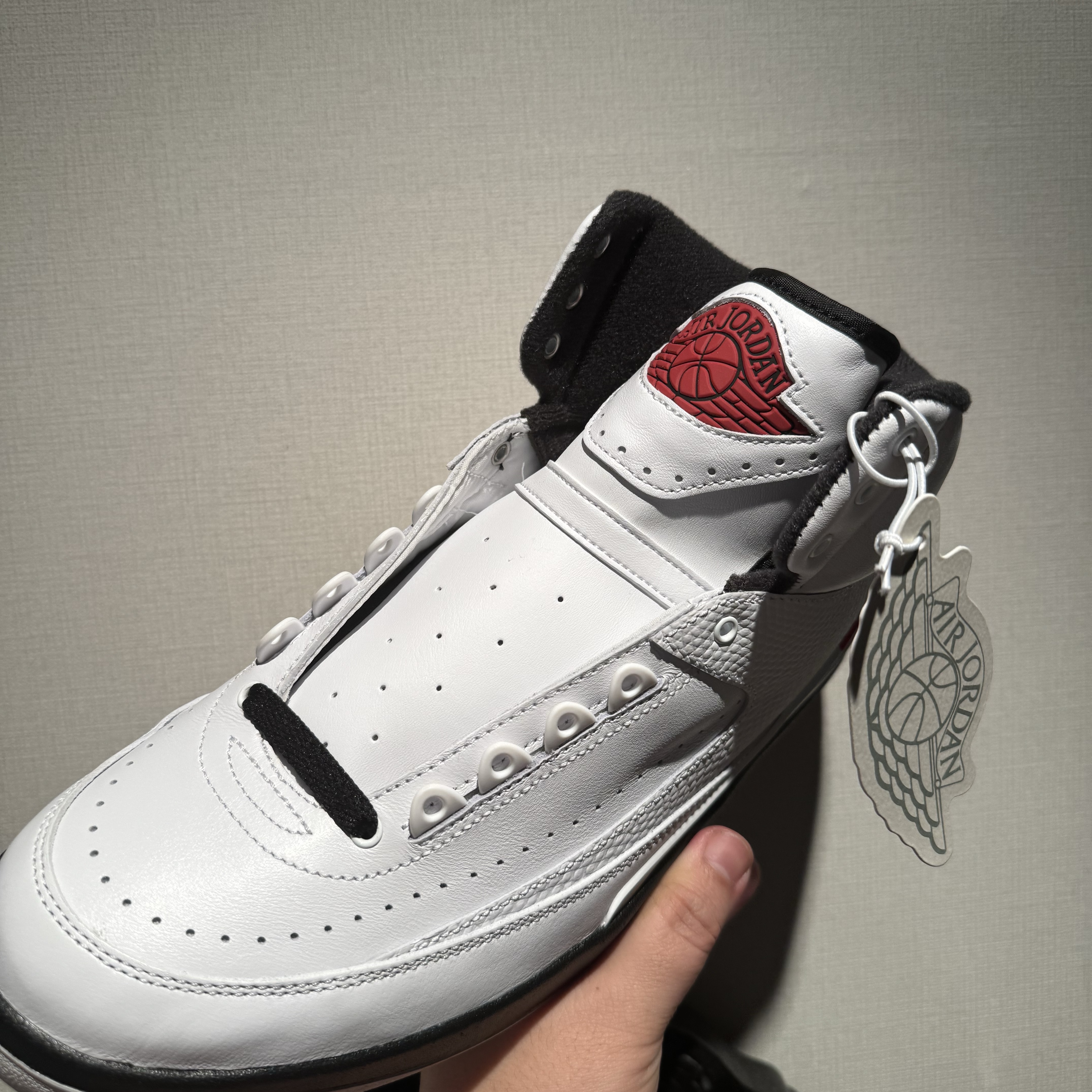 Jordan 2 Retro OG Chicago 착용 스타일