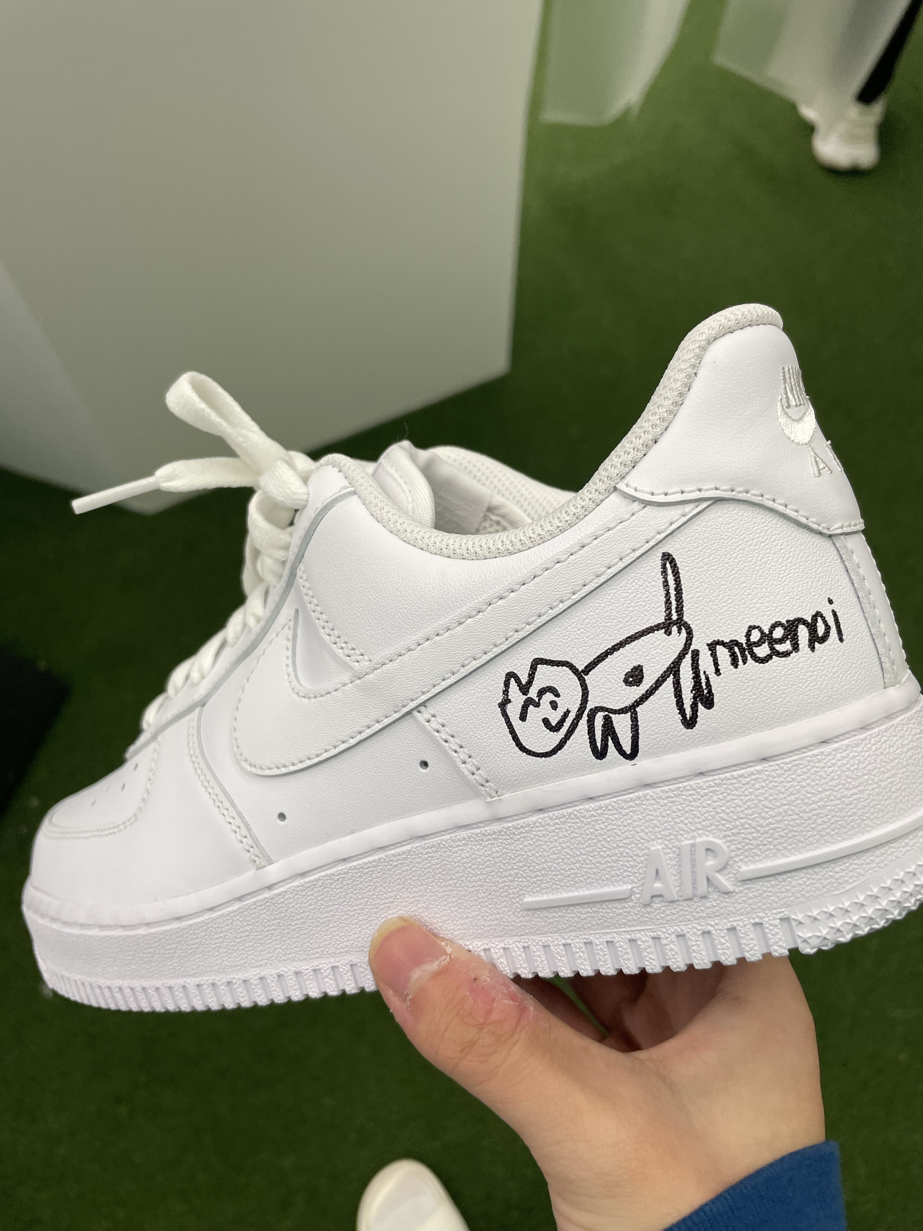 Nike Air Force 1 '07 Low White 착용 스타일 - 1