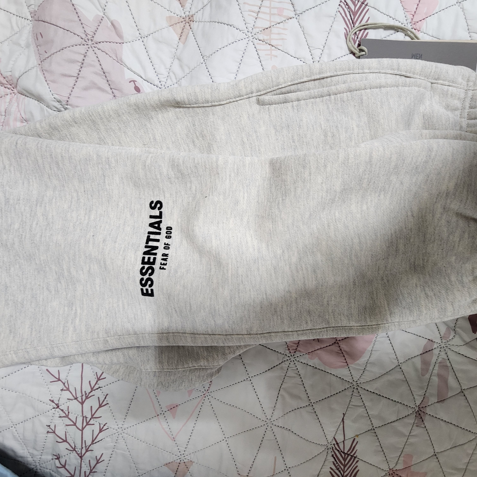 Essentials The Core Collection Sweatpants Light Oatmeal 착용 스타일