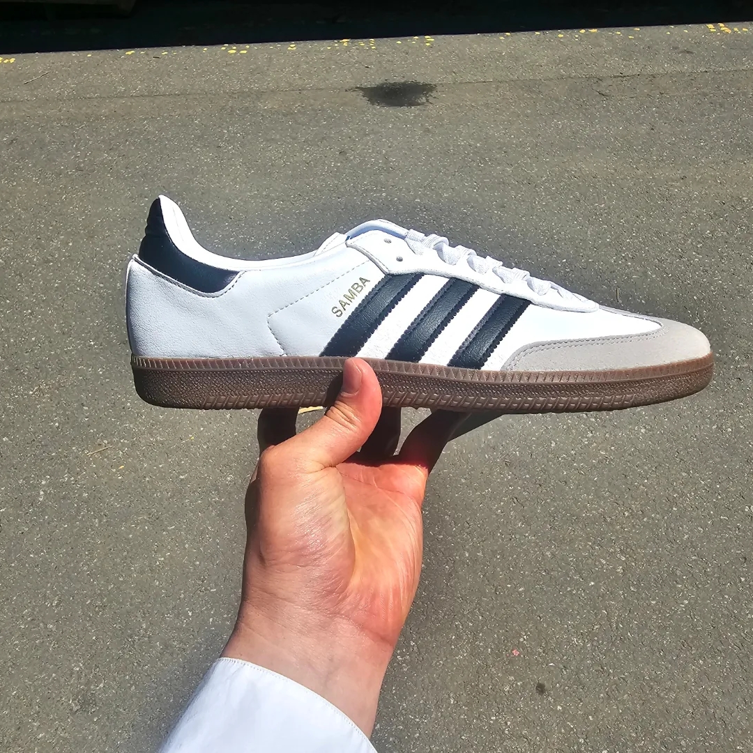 Adidas Samba OG Cloud White 착용 스타일 - 3