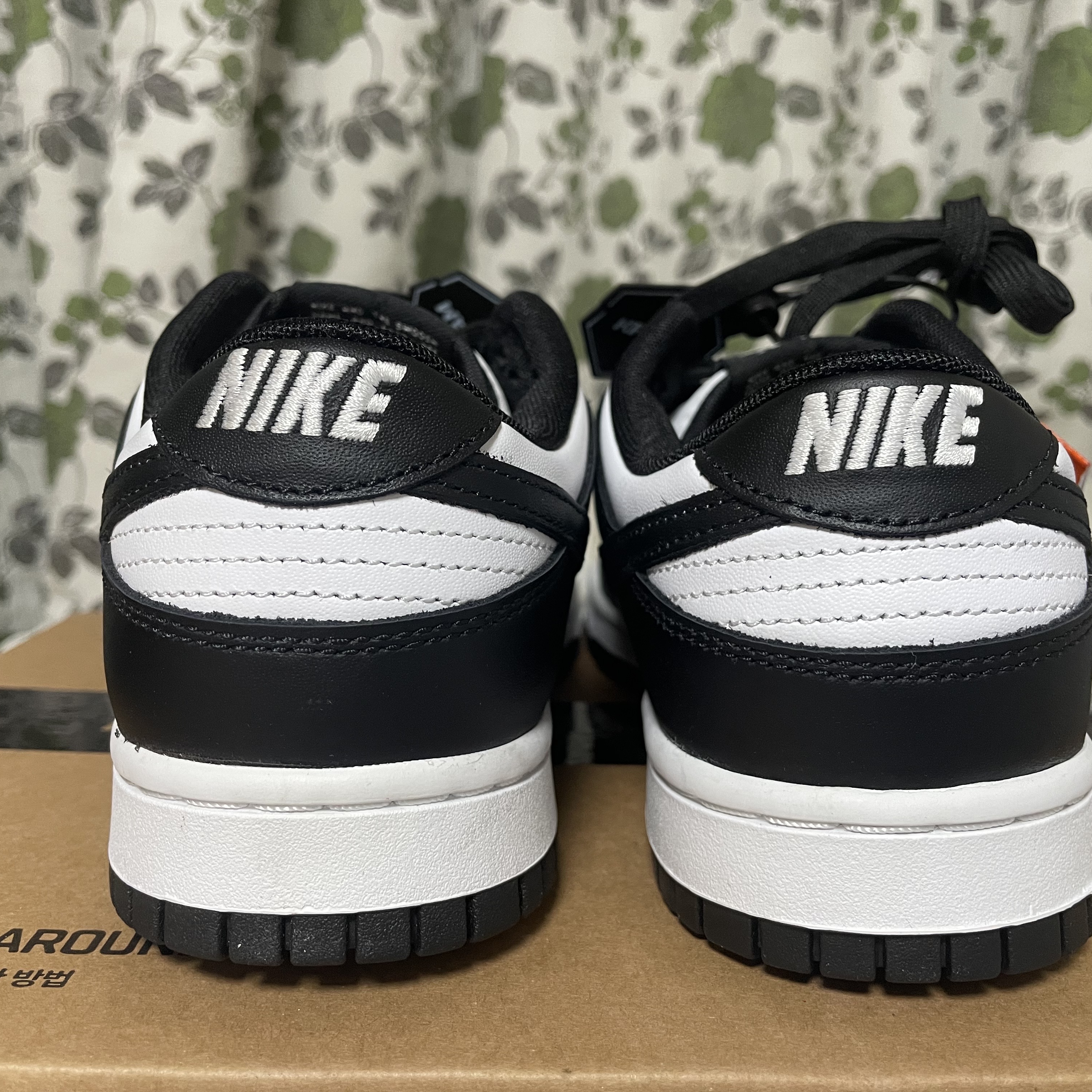 Nike Dunk Low Retro Black 착용 스타일 - 2