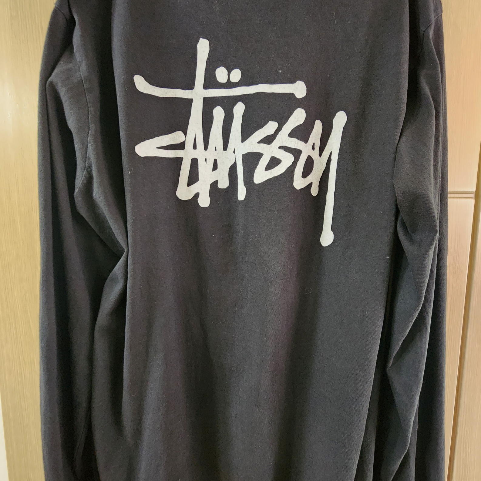 Stussy Basic Stussy Pigment Dyed LS T-Shirt Black 2022 착용 스타일
