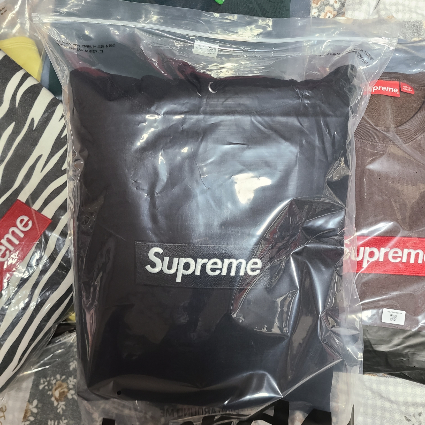 Supreme Box Logo Hooded Sweatshirt Black - 23FW 착용 스타일 - 1