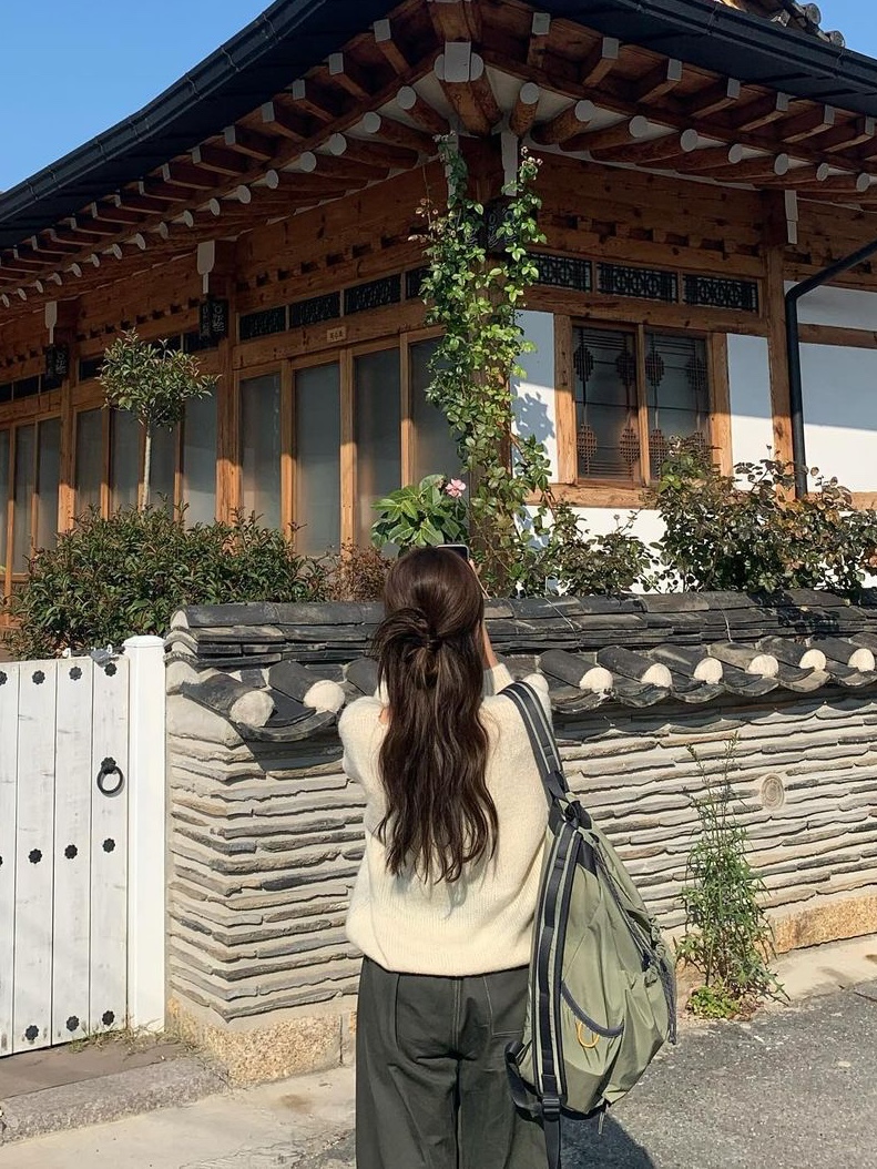 RAWROW String Backpack Ep.2 750 Olive 착용 스타일 - 3
