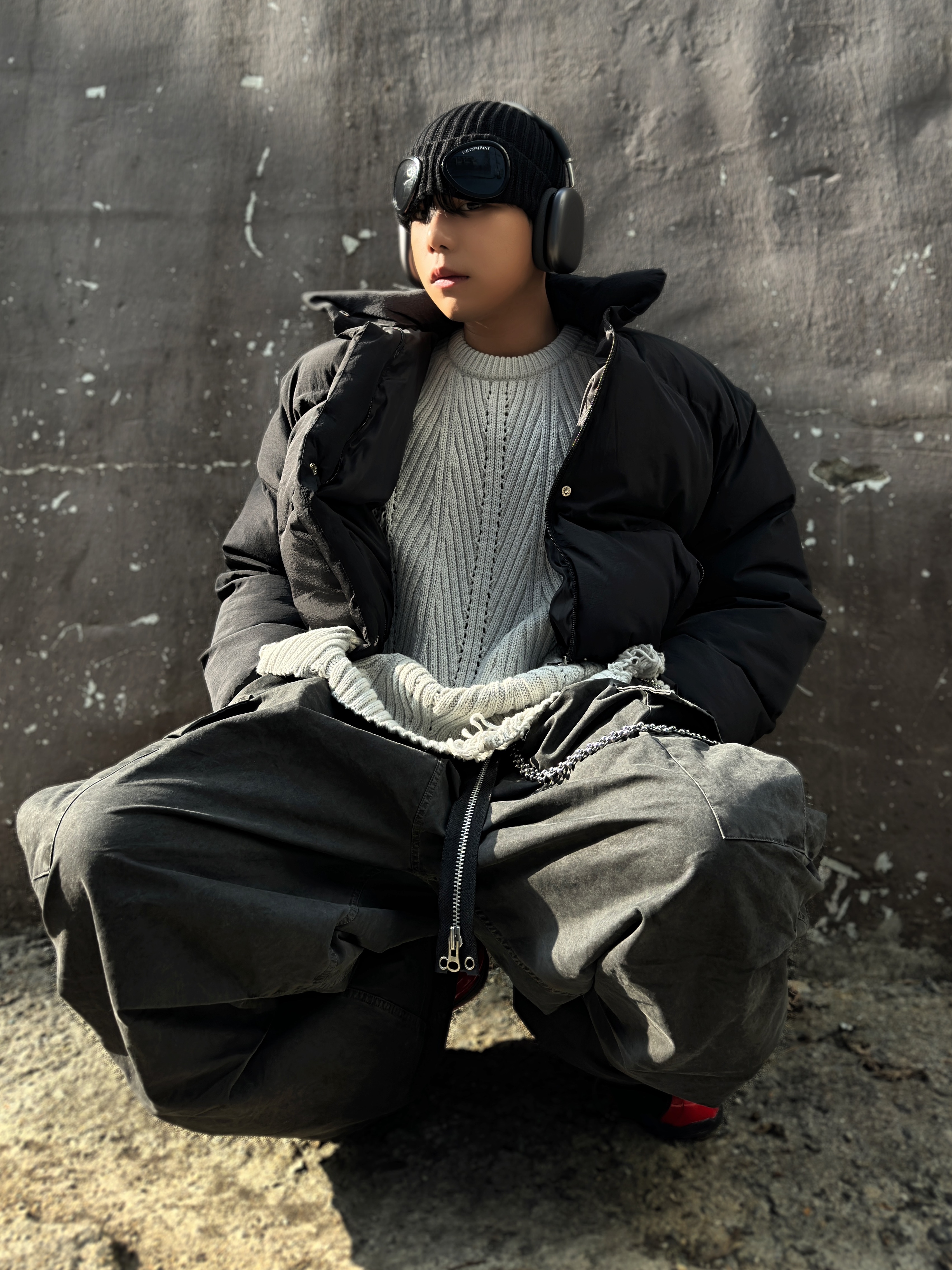 C.P. Company Cotton Goggle Beanie Black - 21SS, Apple AirPods Max Lightning Space Gray (Korean Ver.) 착용 스타일 - 6