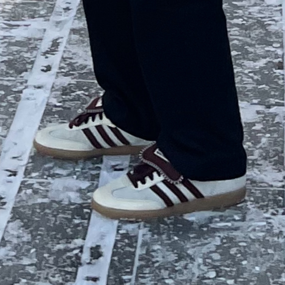 Adidas x Wales Bonner Pony Tonal Samba Cream White Mystery Brown 착용 스타일