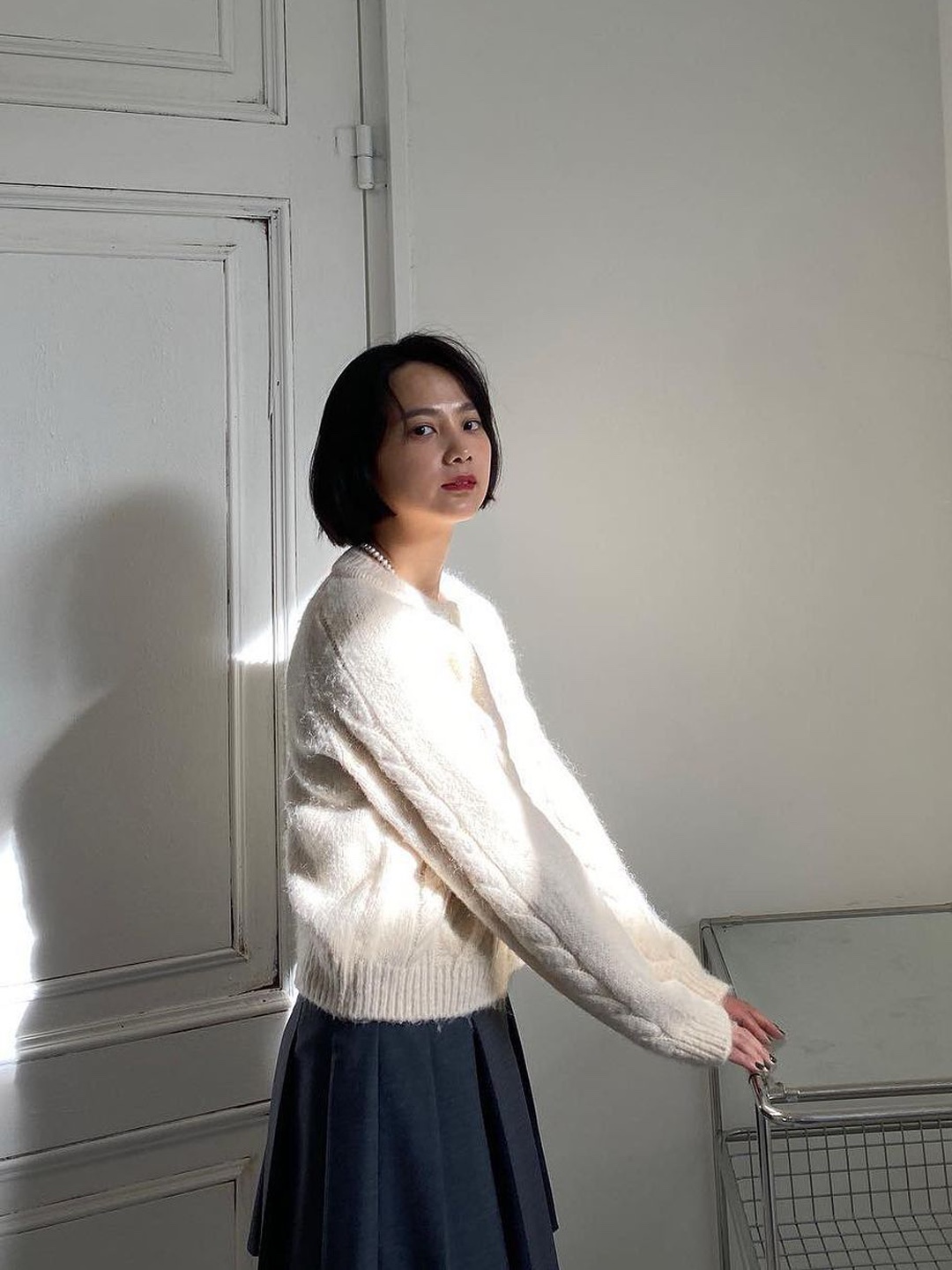 Nieeh Lotus Boucle Knit Ivory, Pottery Turtle Neck Knit Ivory 착용 스타일 - 4