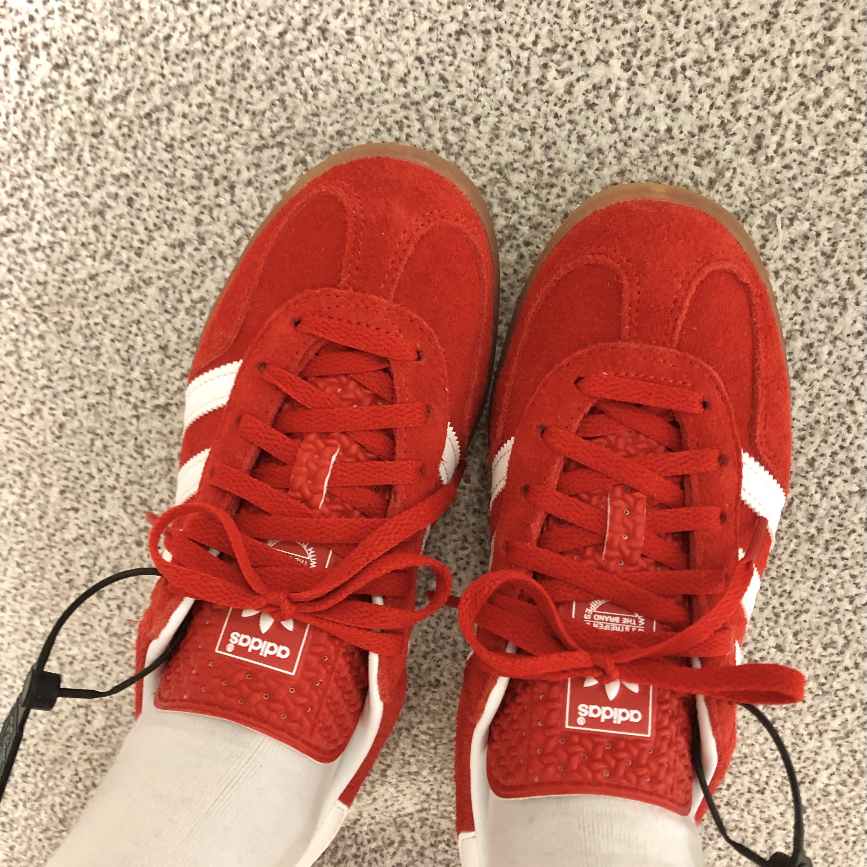 (W) Adidas Gazelle Indoor Bold Orange Cloud White 착용 스타일 - 2