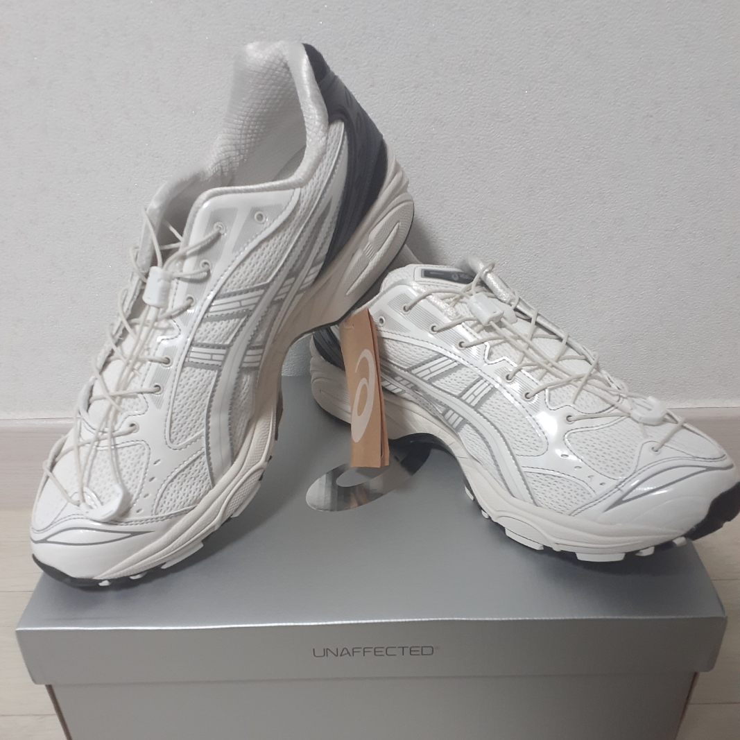 Asics x Unaffected Gel-Kayano 14 Galaxy White 착용 스타일