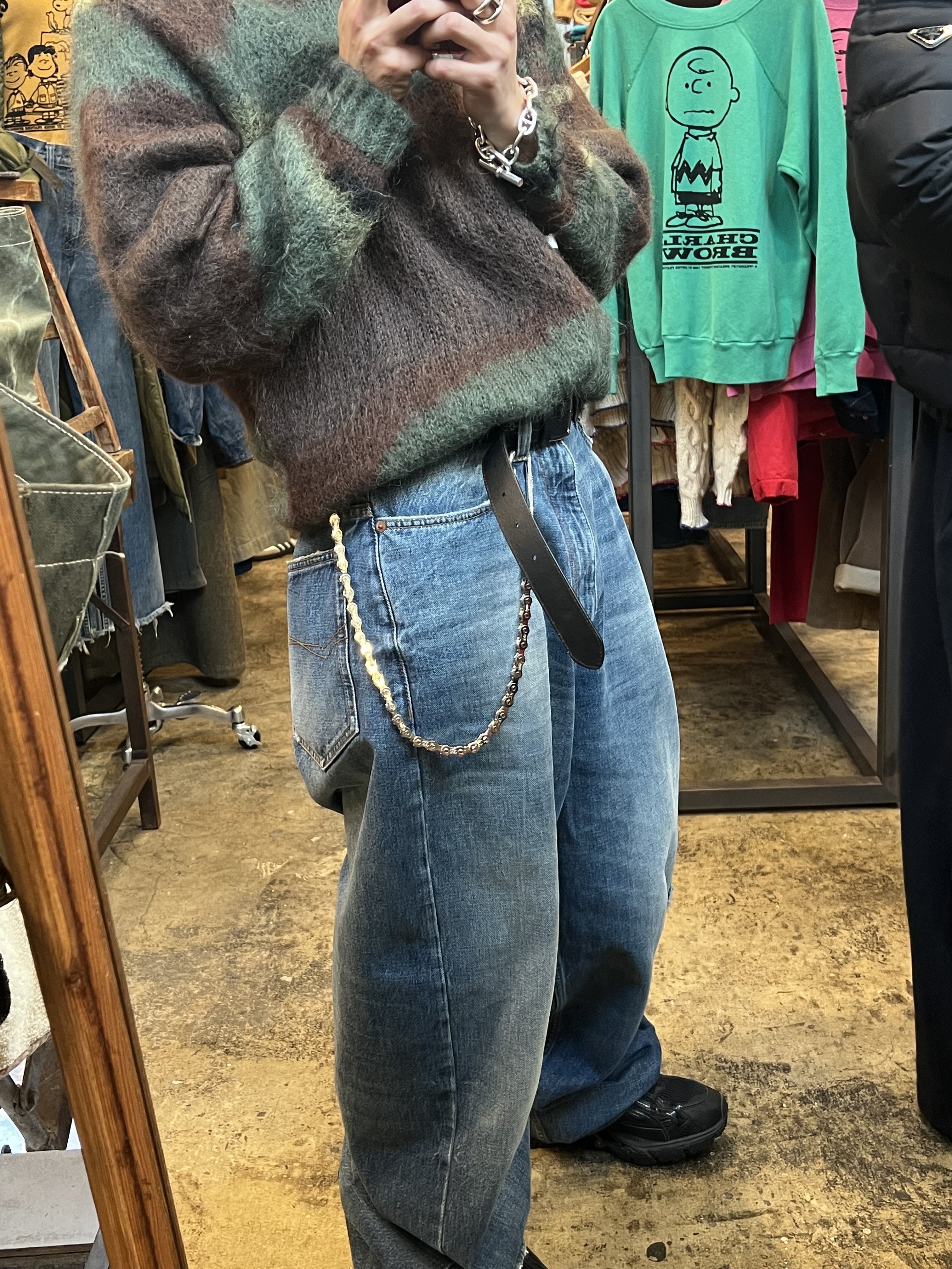 Supreme x Comme des Garcons Junya Watanabe Man Brushed Camo Sweater Olive - 21FW, (W) Miu Miu Velour Blouson Jacket Sand Beige 착용 스타일 - 1