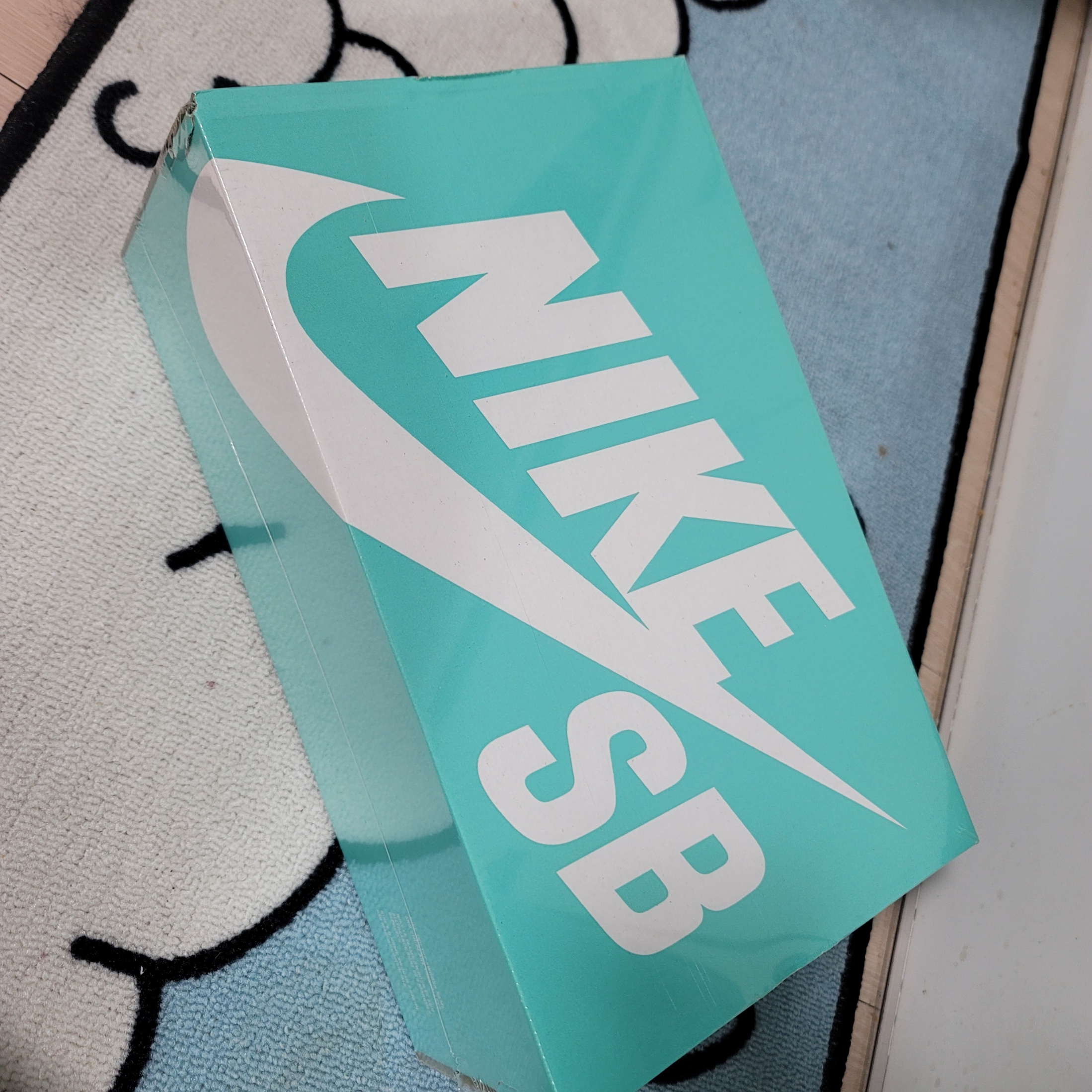 Nike SB Alleyoop University Red 착용 스타일 - 4