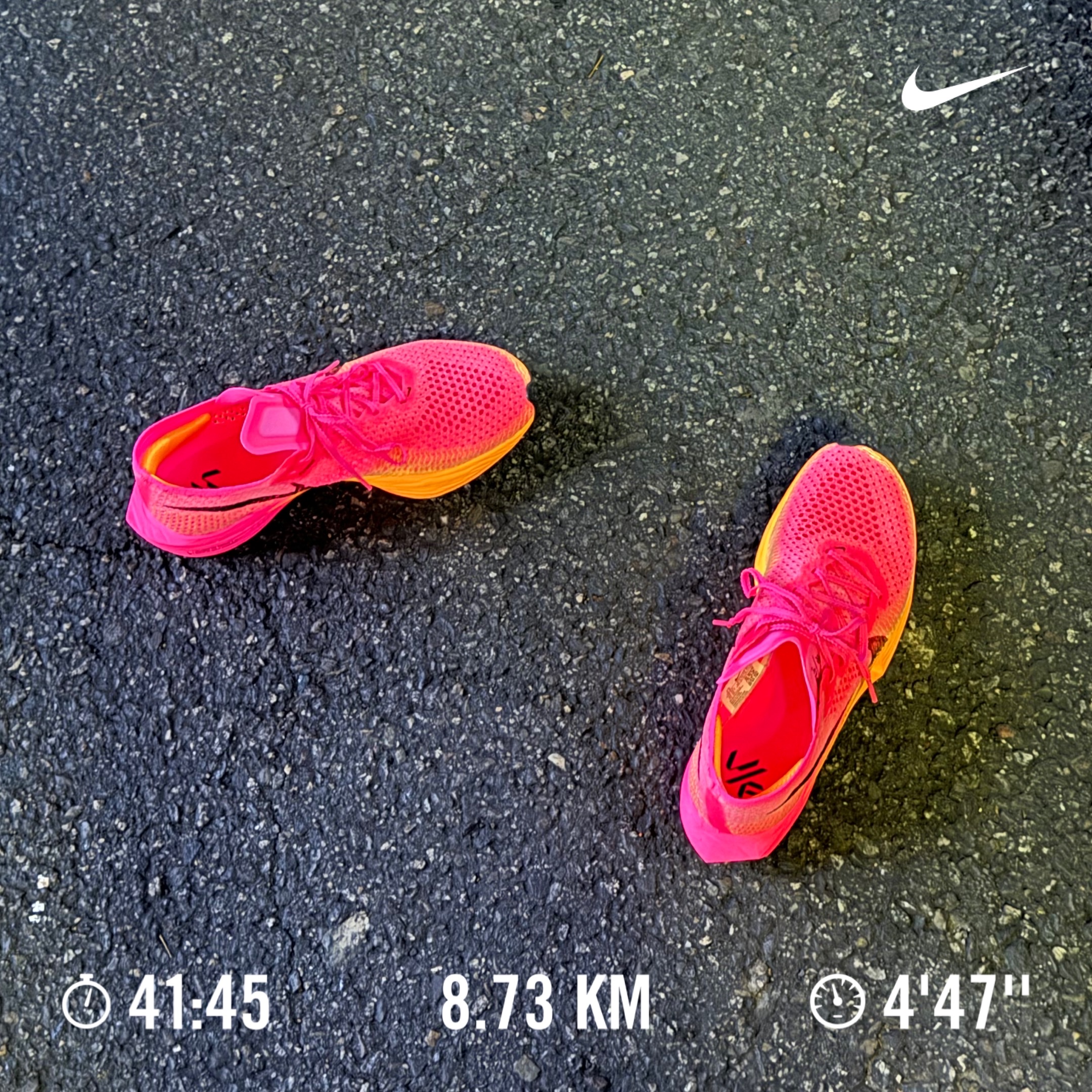 Nike ZoomX Vaporfly Next% 3 Hyper Pink 착용 스타일